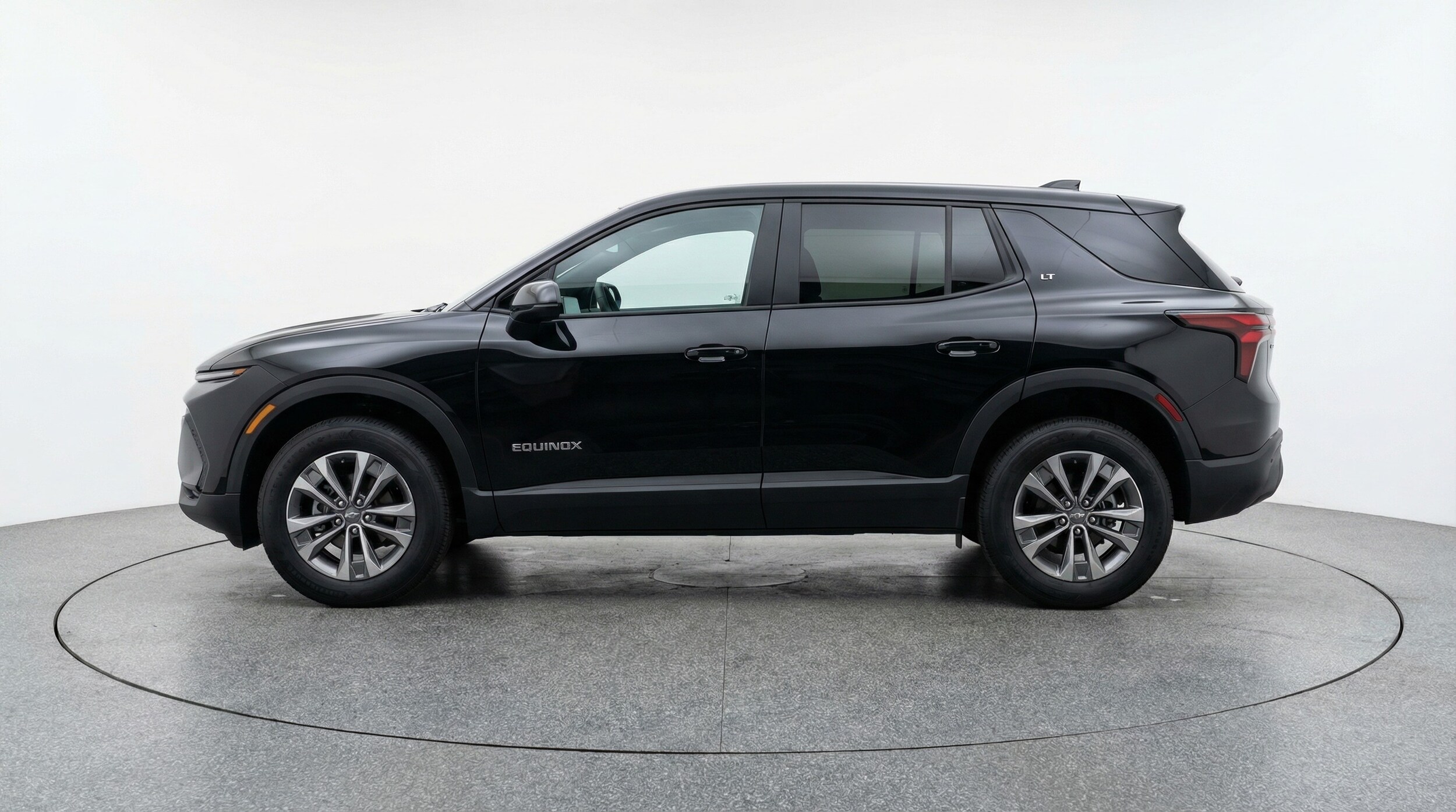 Thumbnail: 2025 Chevrolet Equinox - 4