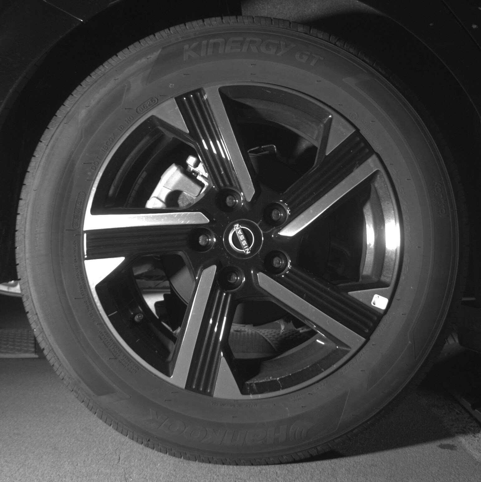 Thumbnail: 2025 Nissan Sentra - 12