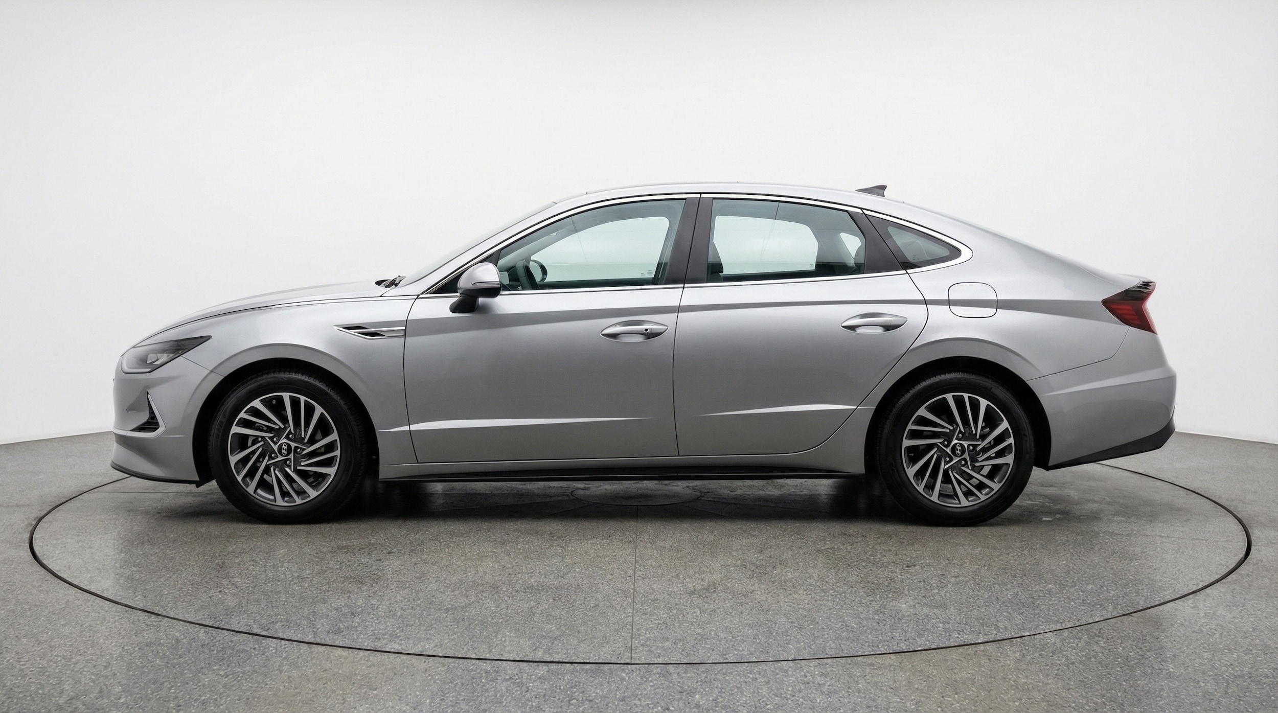 Thumbnail: 2025 Hyundai Sonata - 4