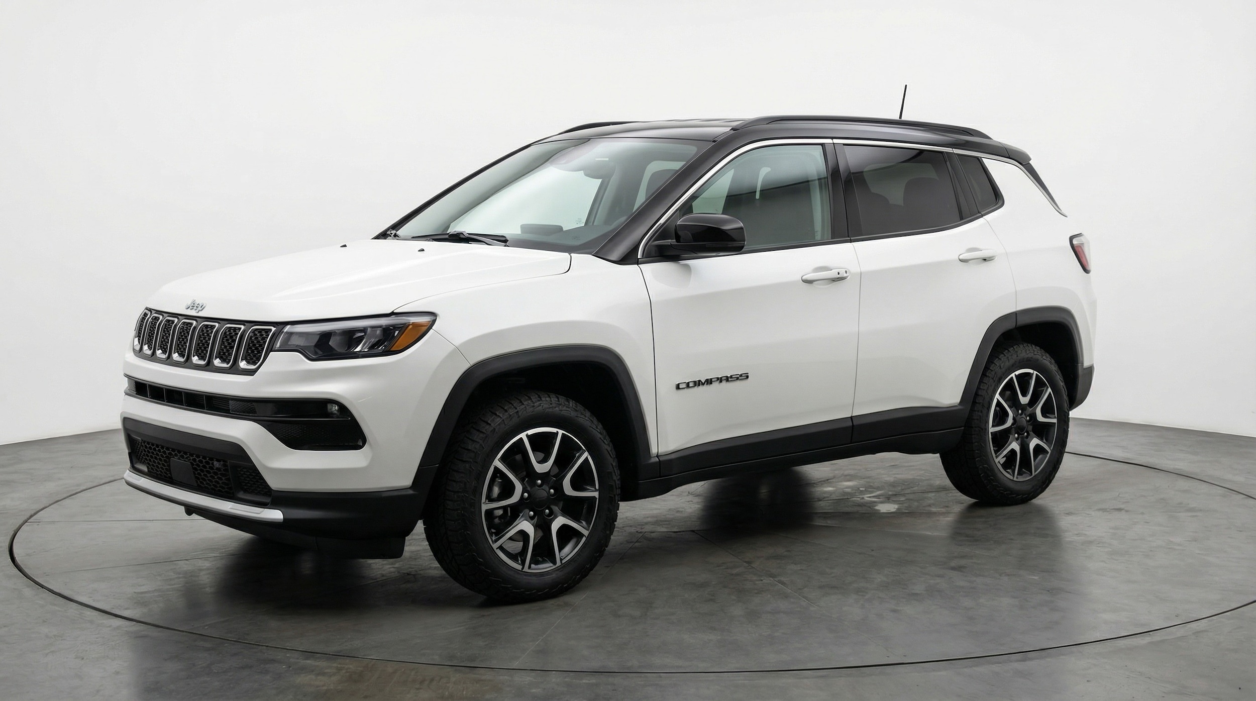 Thumbnail: 2025 Jeep Compass - 3