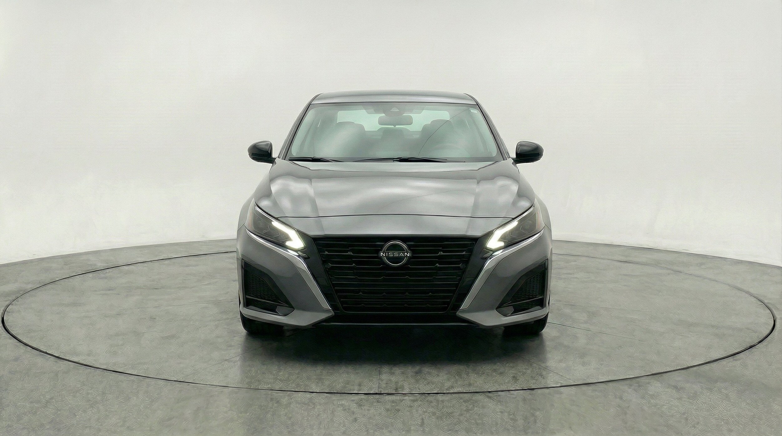 Thumbnail: 2025 Nissan Altima - 2