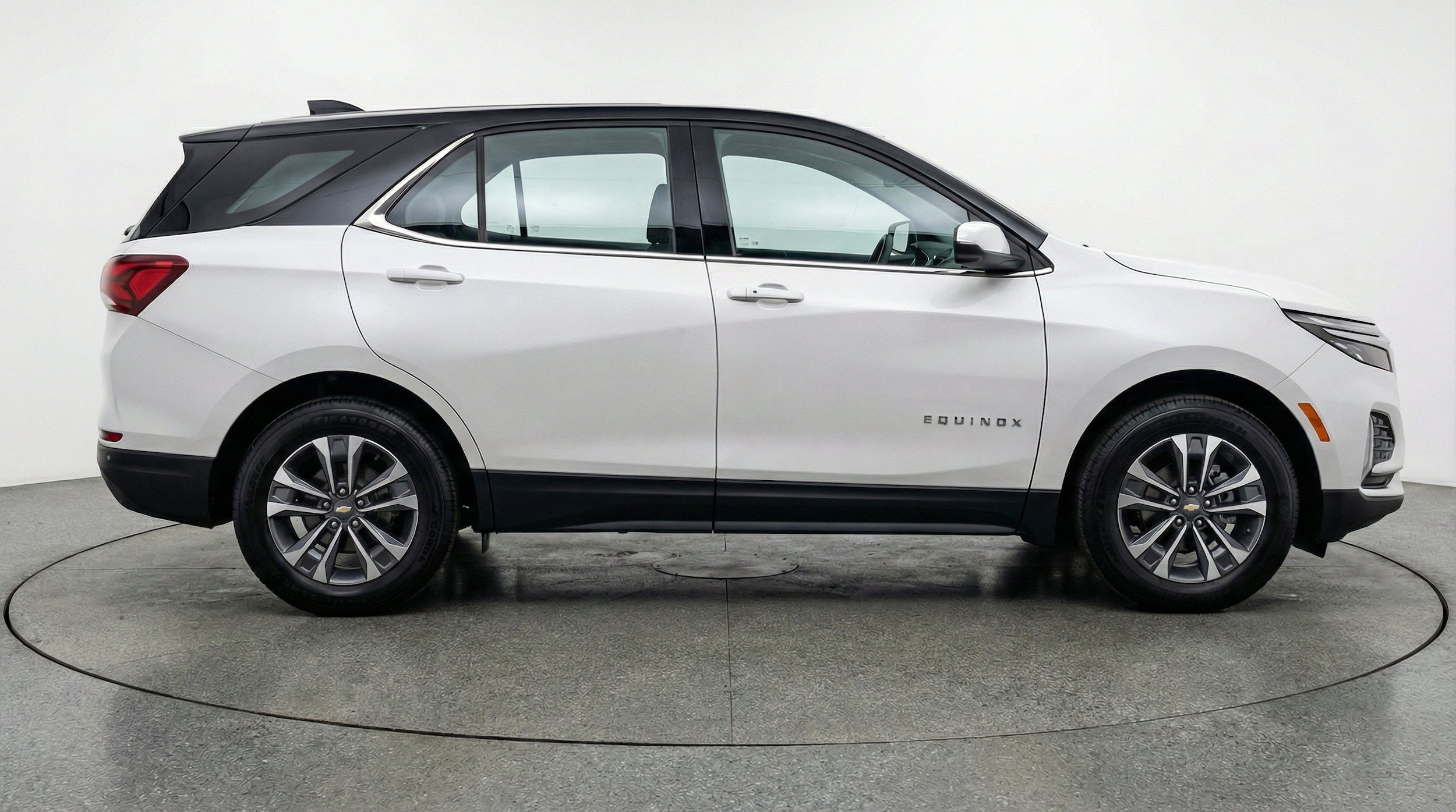 Thumbnail: 2025 Chevrolet Equinox - 11