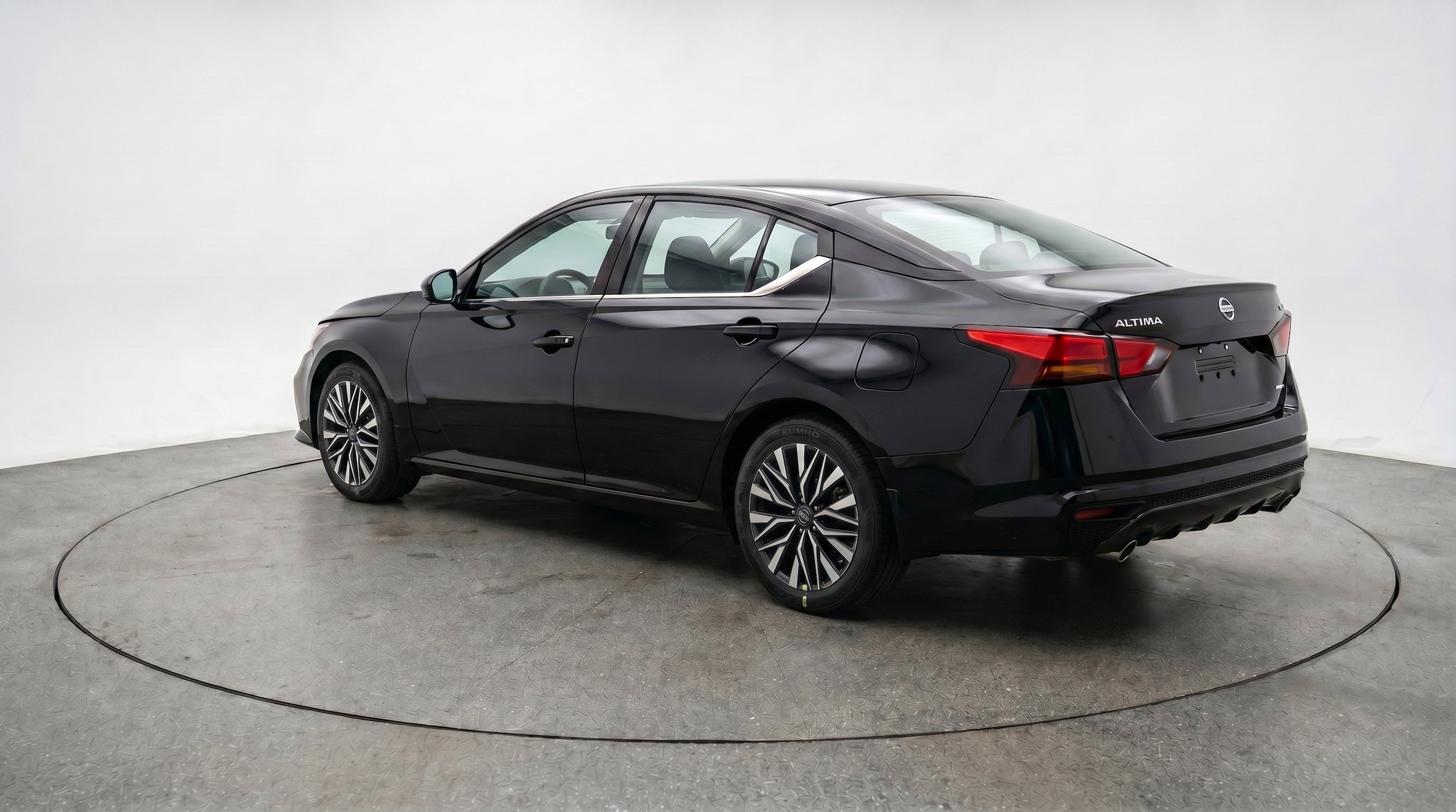 Thumbnail: 2026 Nissan Altima - 6