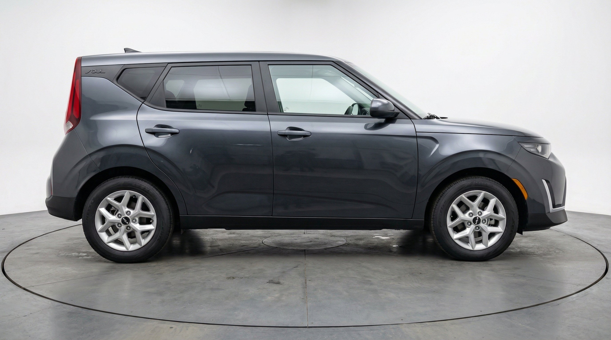 Thumbnail: 2025 Kia Soul - 10
