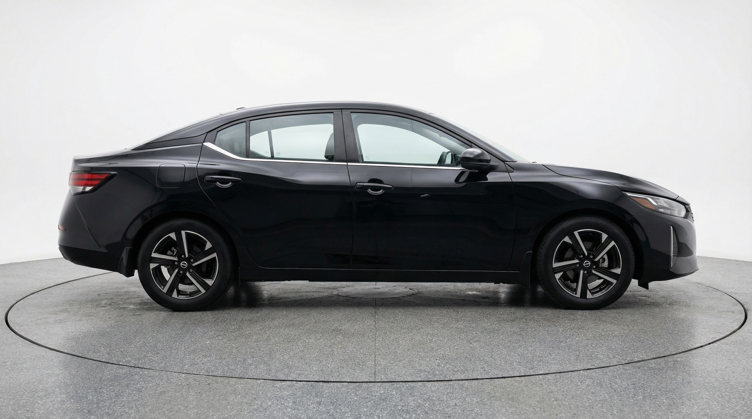 Thumbnail: 2025 Nissan Sentra - 8