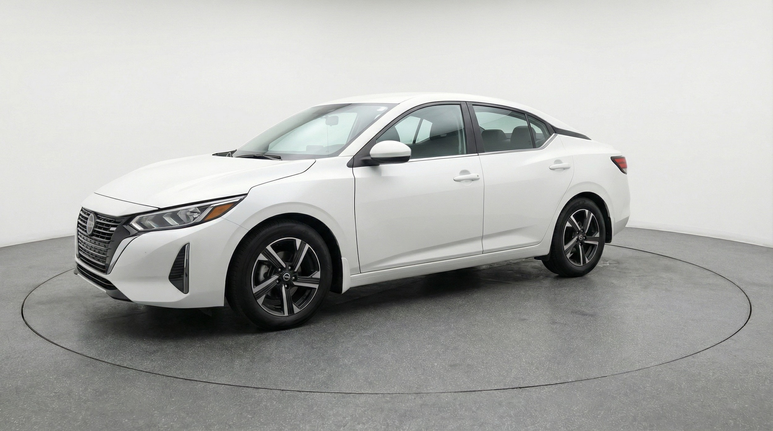 Thumbnail: 2025 Nissan Sentra - 3