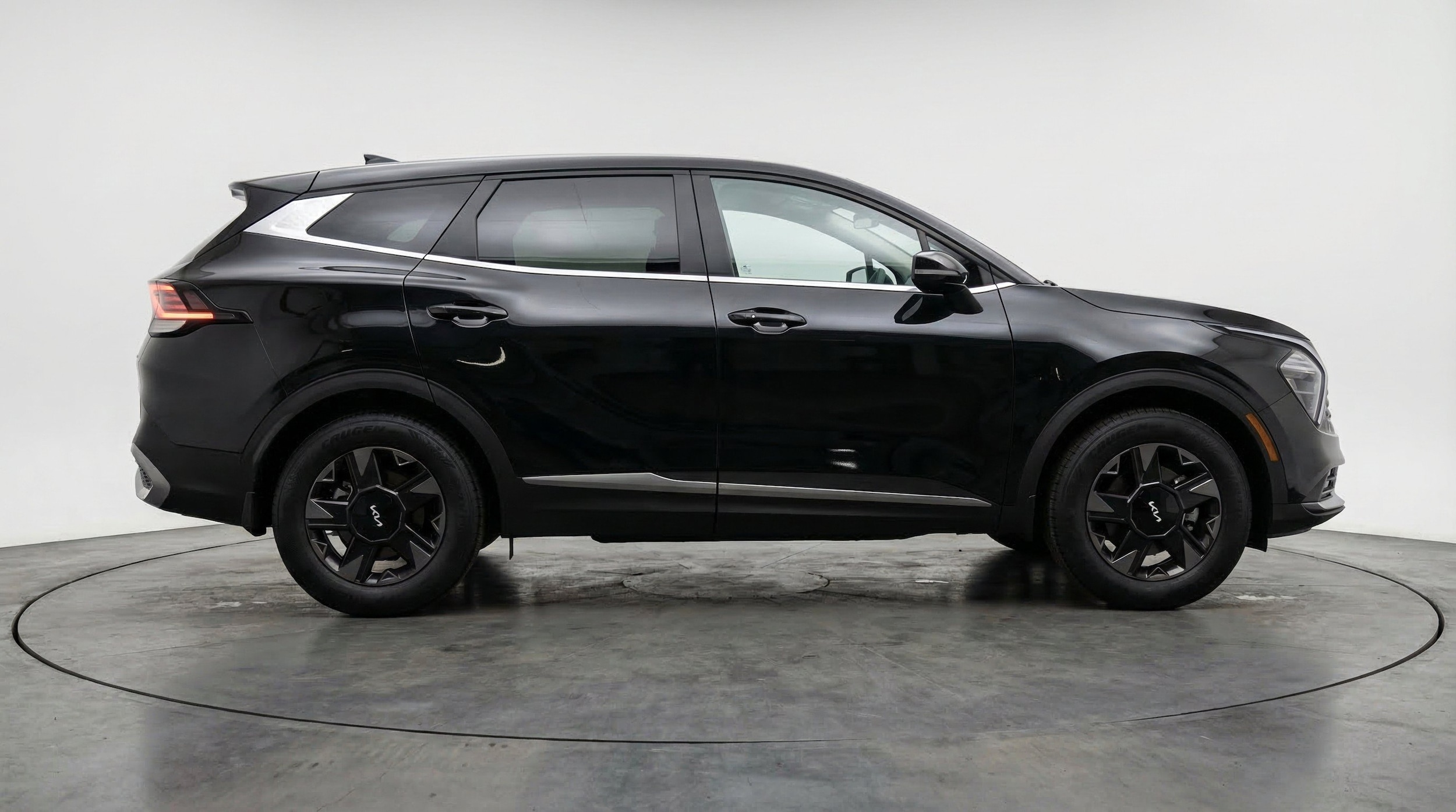 Thumbnail: 2026 Kia Sportage - 10