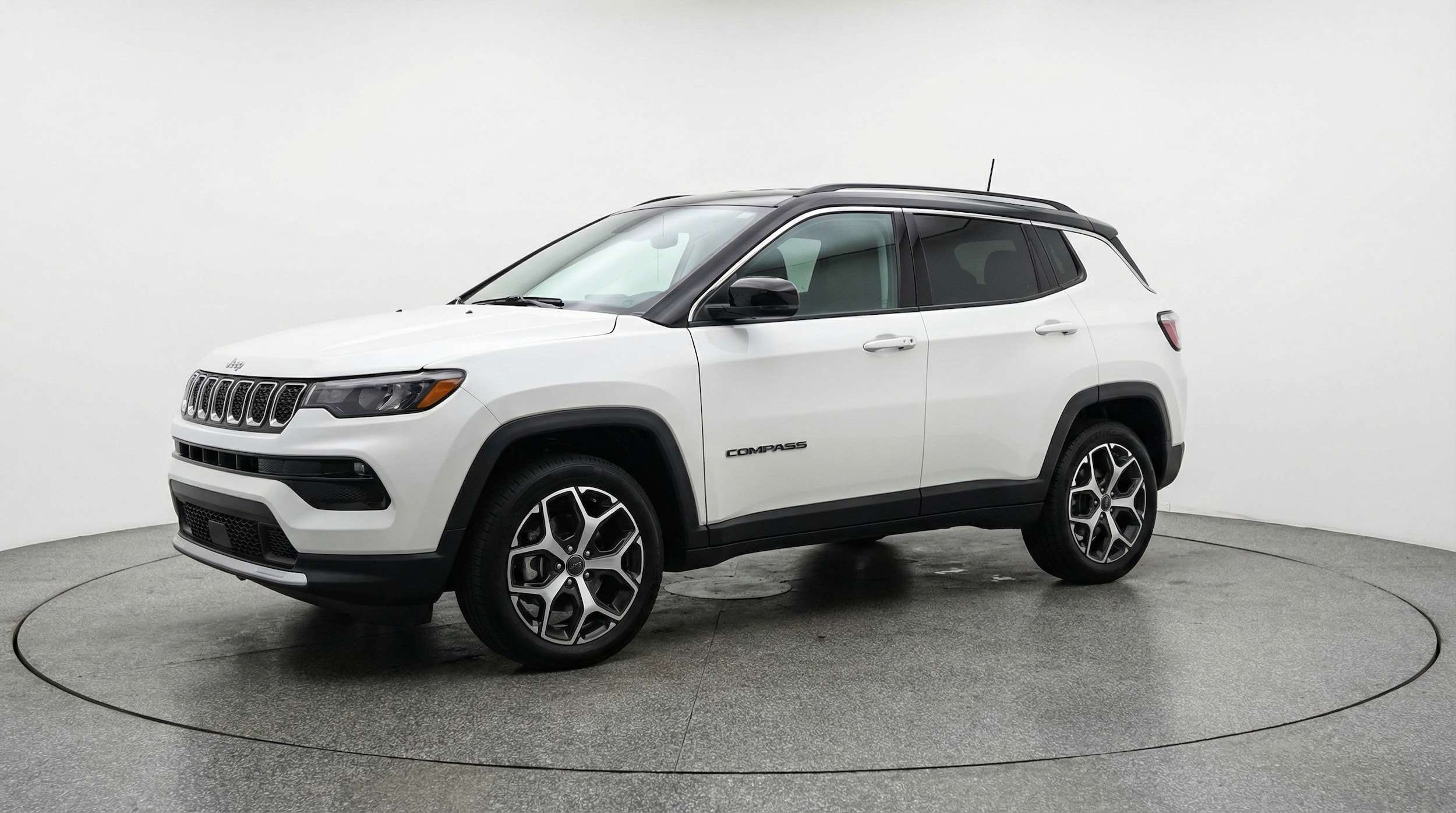 Thumbnail: 2025 Jeep Compass - 3