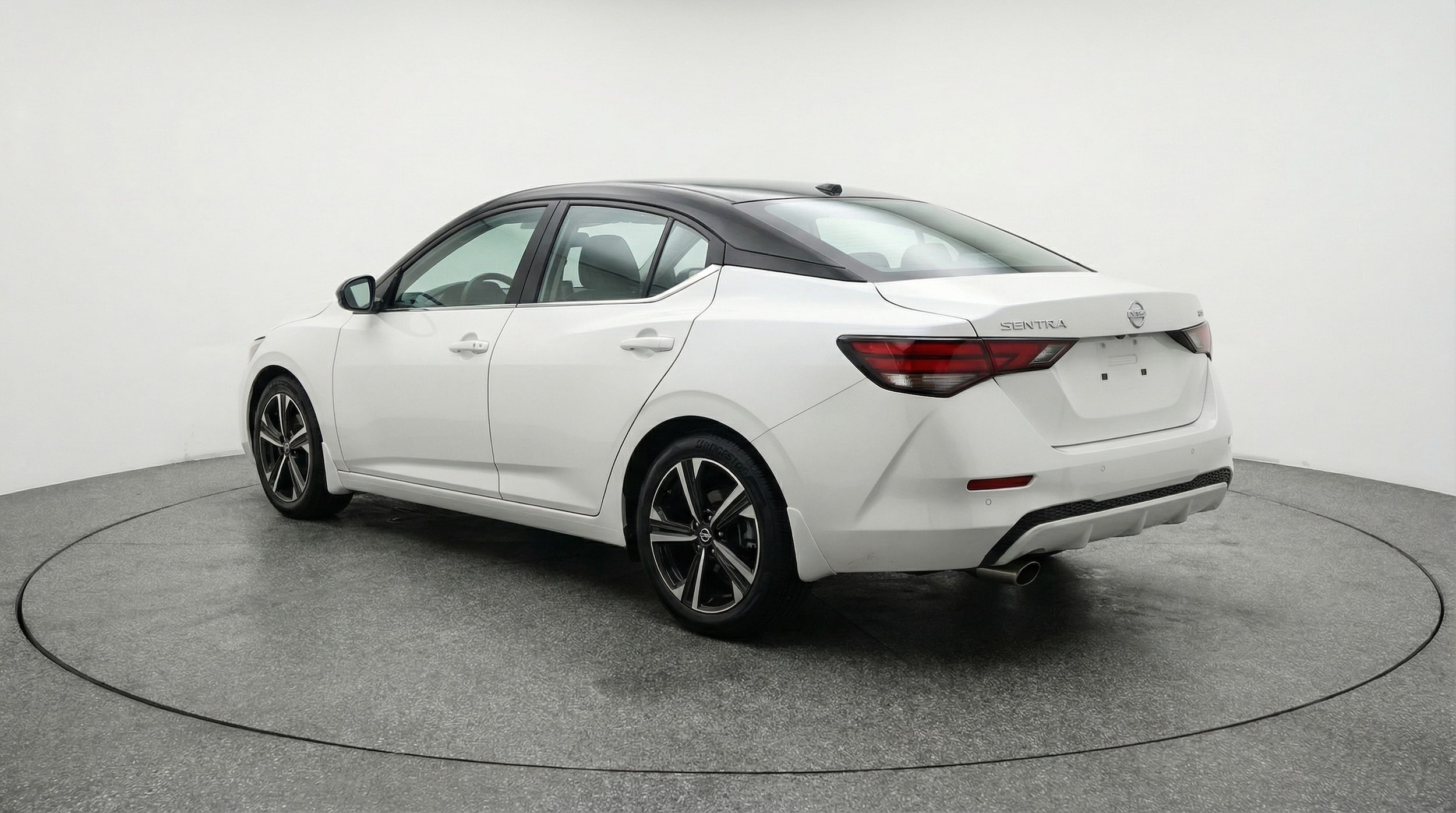 Thumbnail: 2025 Nissan Sentra - 5