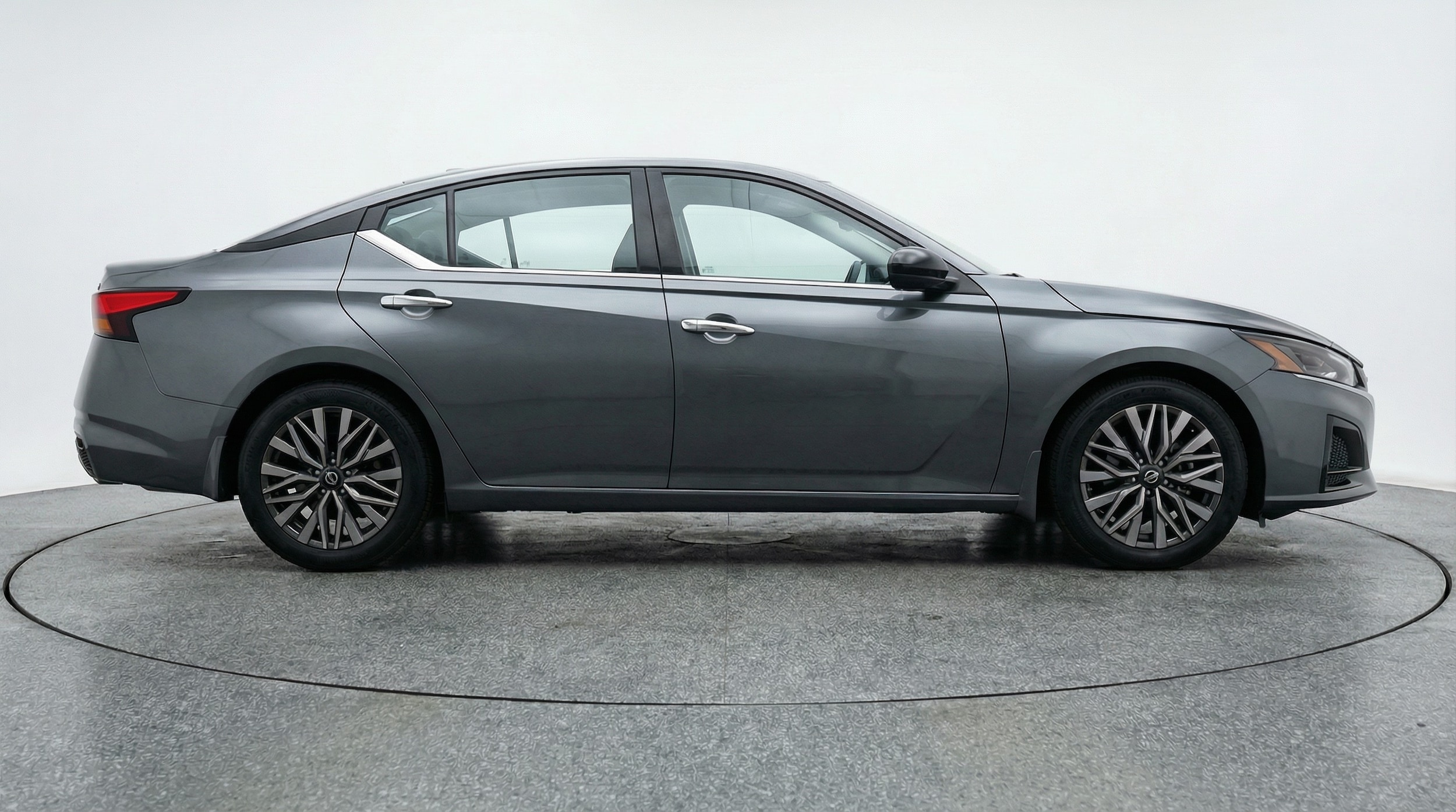 Thumbnail: 2025 Nissan Altima - 8