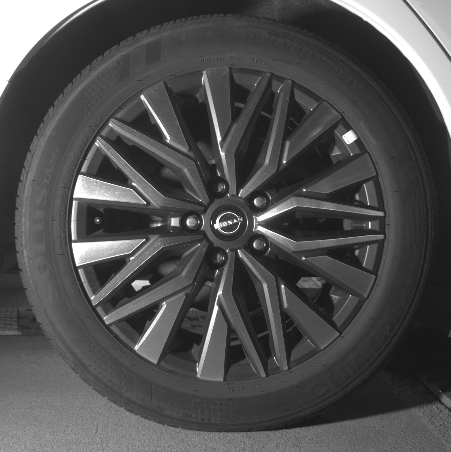 Thumbnail: 2025 Nissan Altima - 12