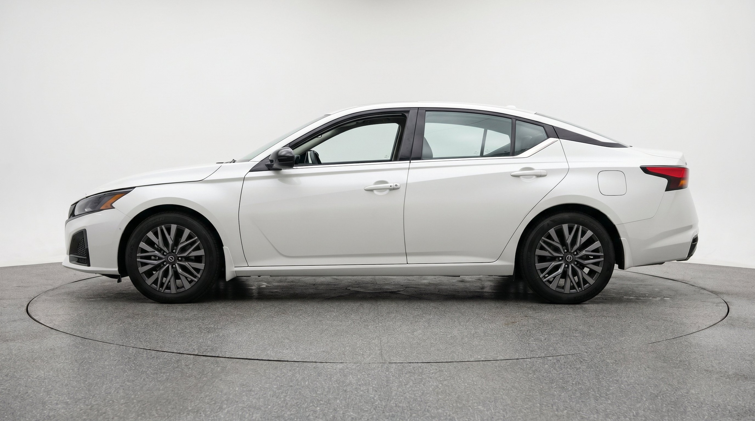 Thumbnail: 2026 Nissan Altima - 5