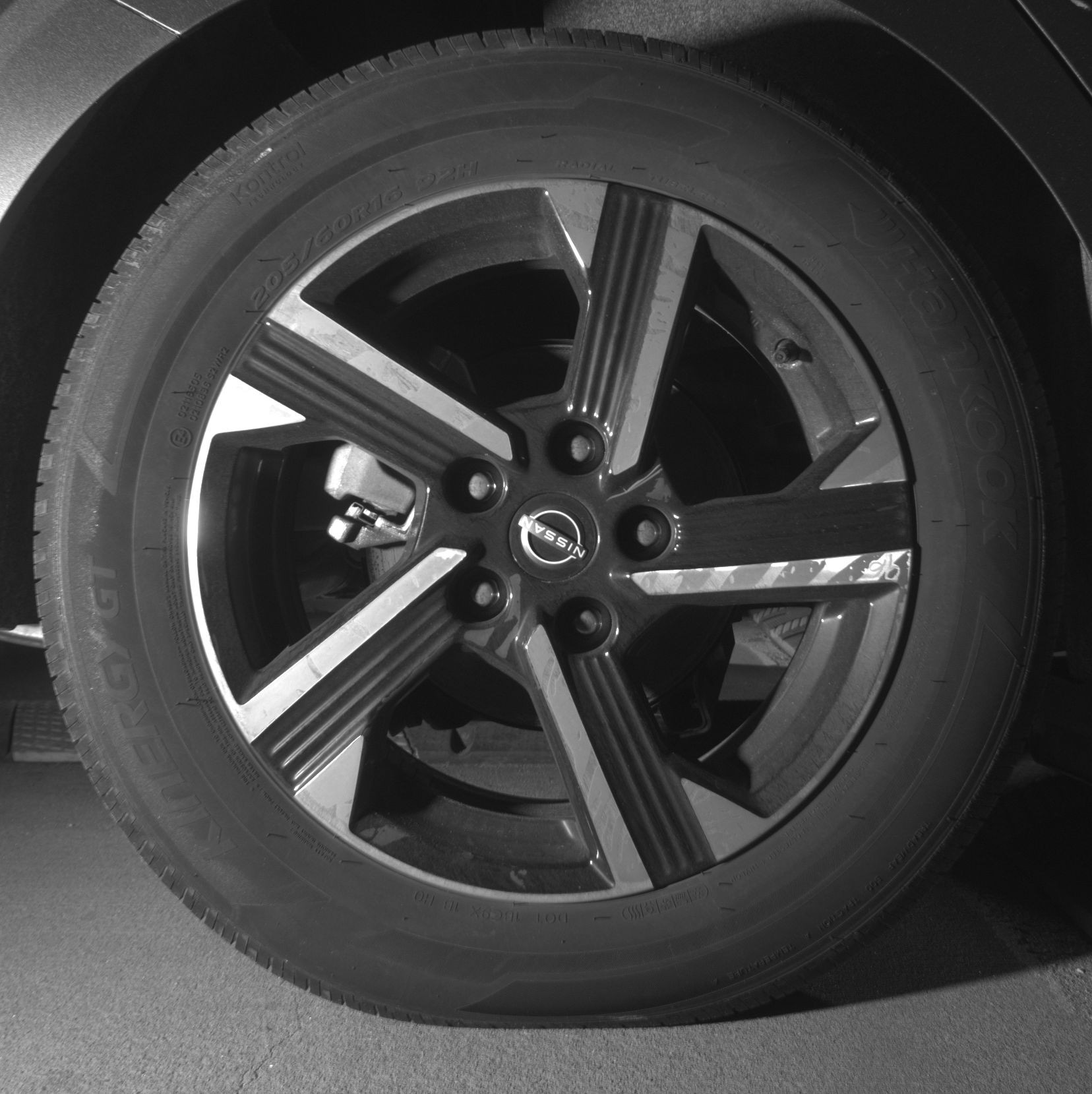 Thumbnail: 2025 Nissan Sentra - 12