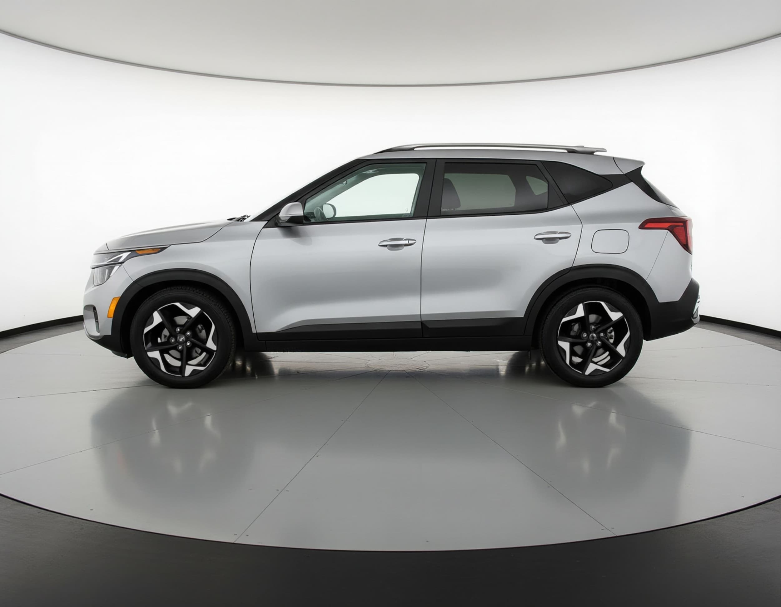 Thumbnail: 2025 Kia Seltos - 4