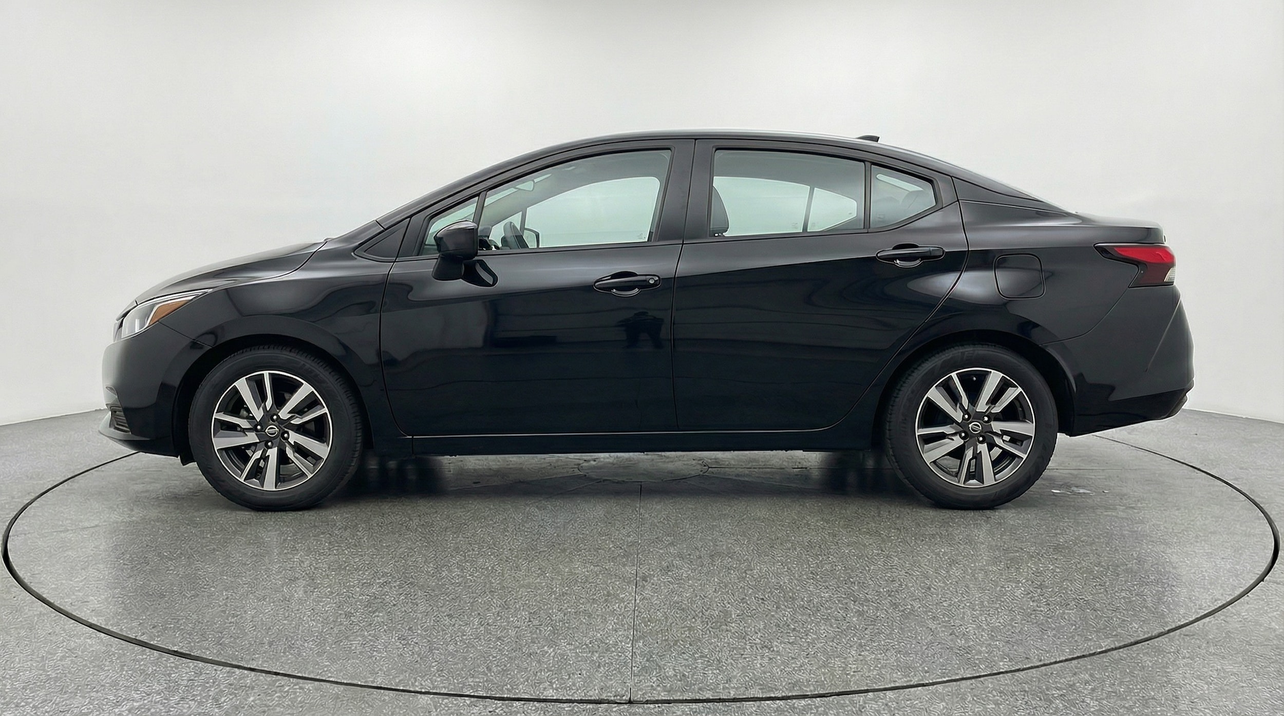 Thumbnail: 2025 Nissan Versa - 4