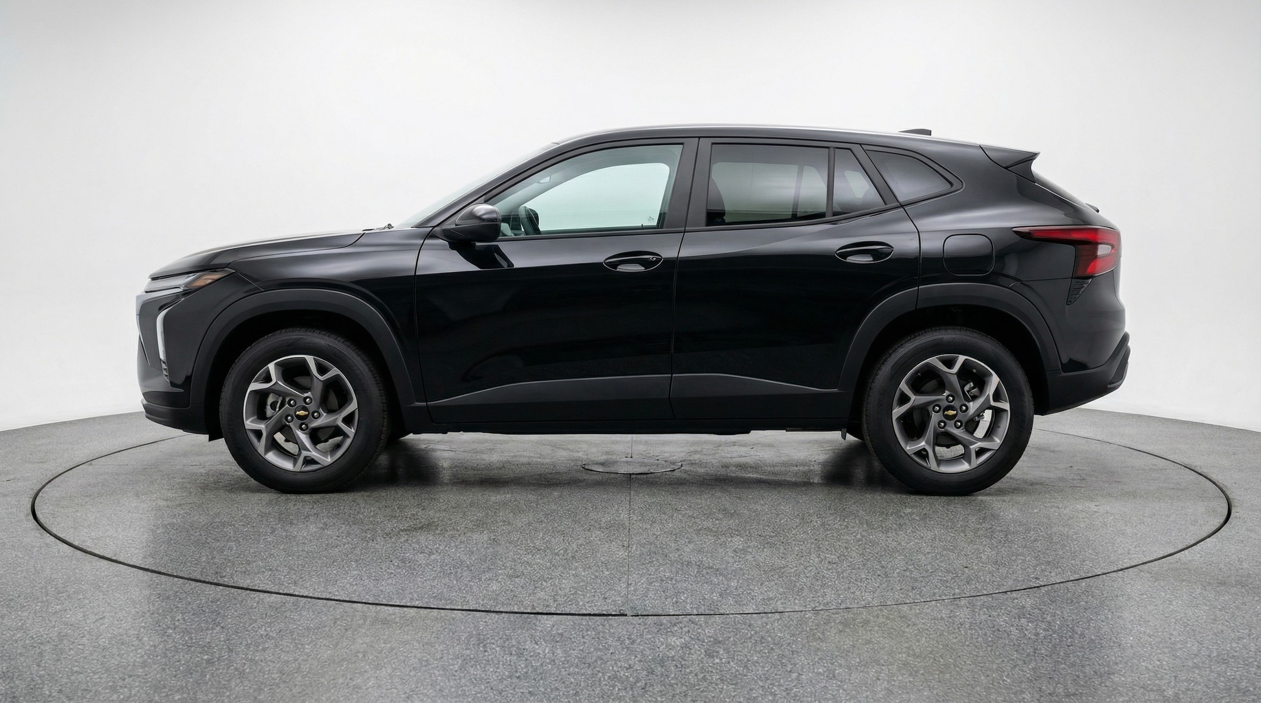 Thumbnail: 2025 Chevrolet Trax - 4