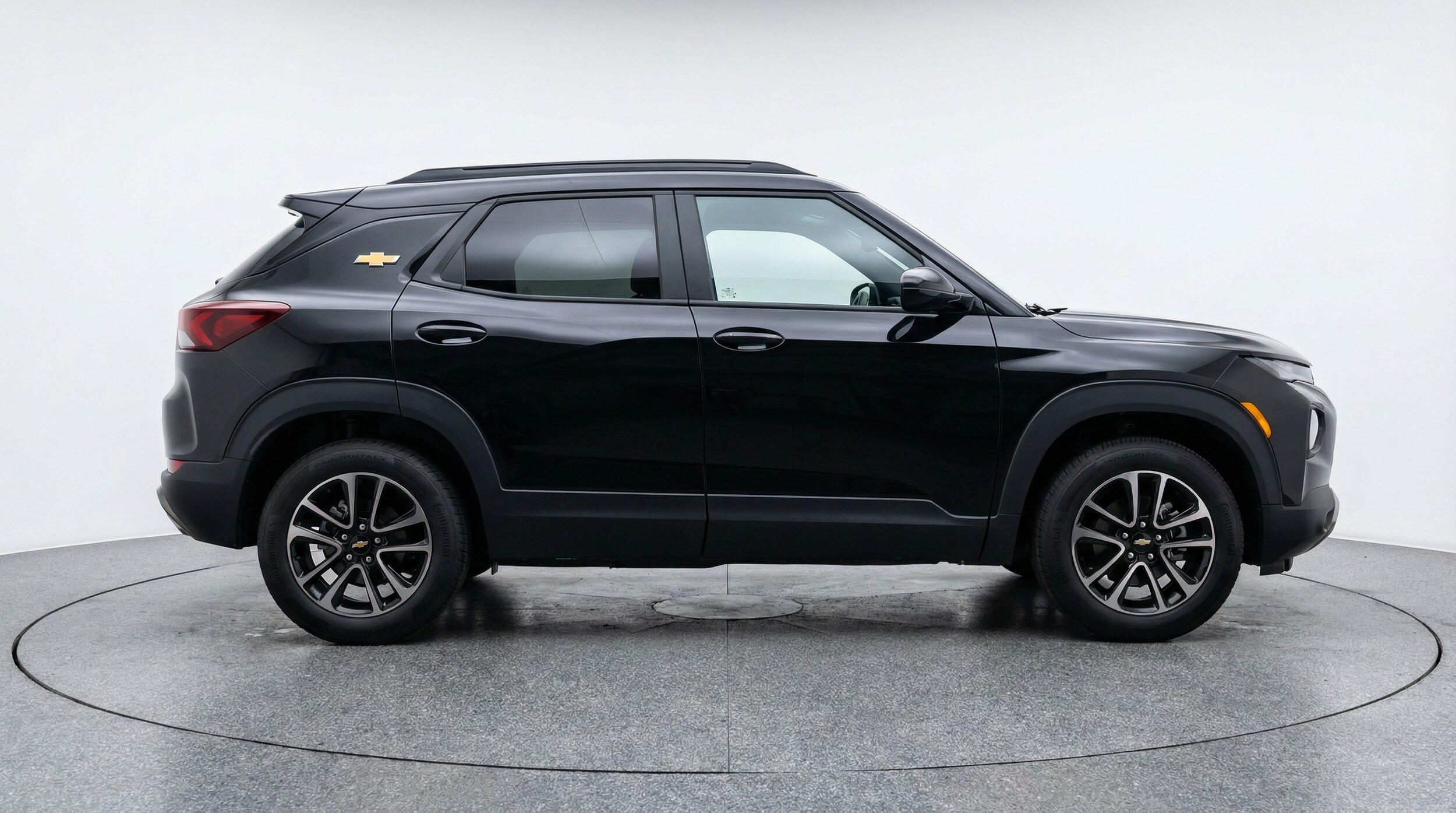 Thumbnail: 2025 Chevrolet TrailBlazer - 8