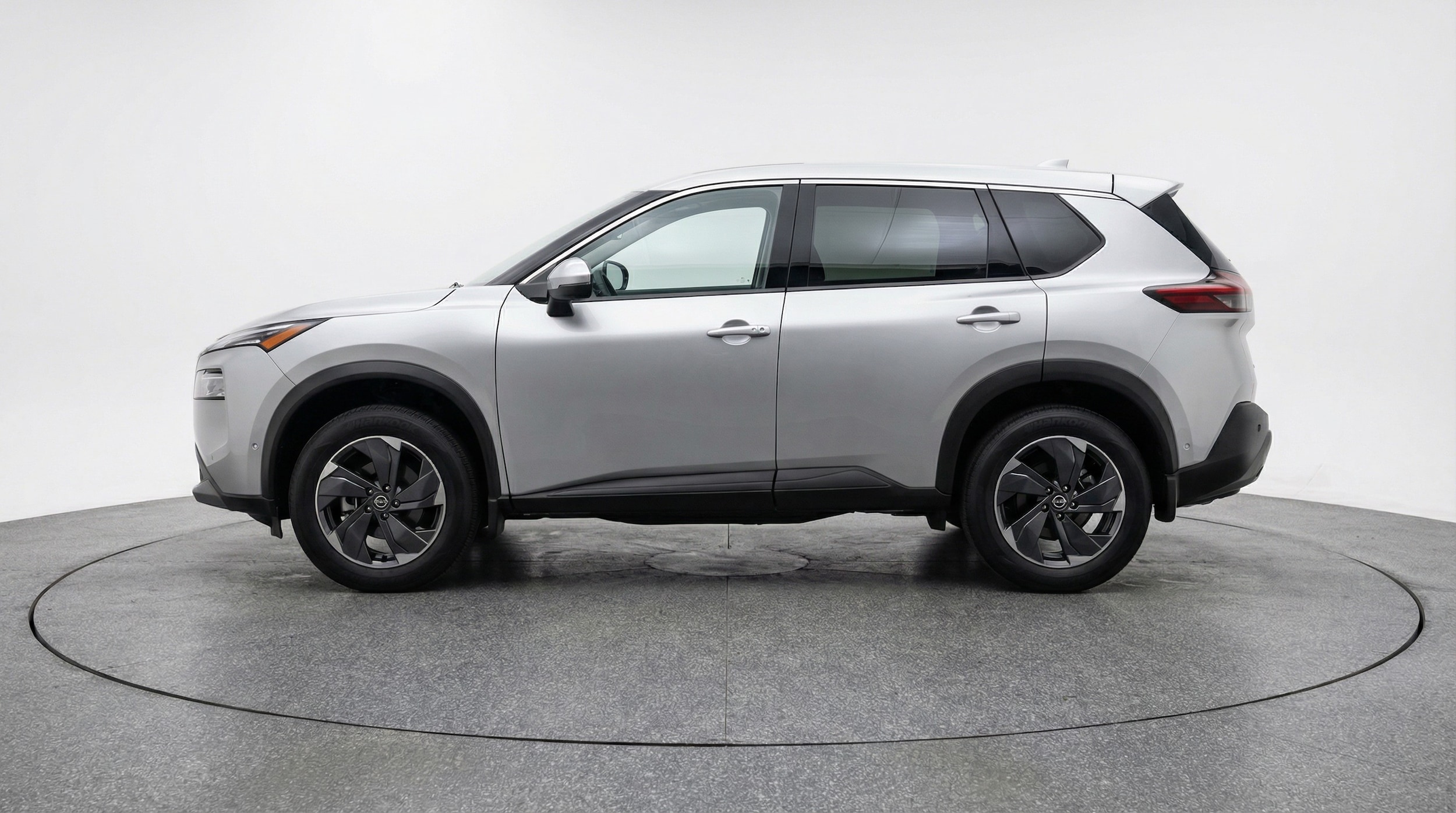 Thumbnail: 2025 Nissan Rogue - 4