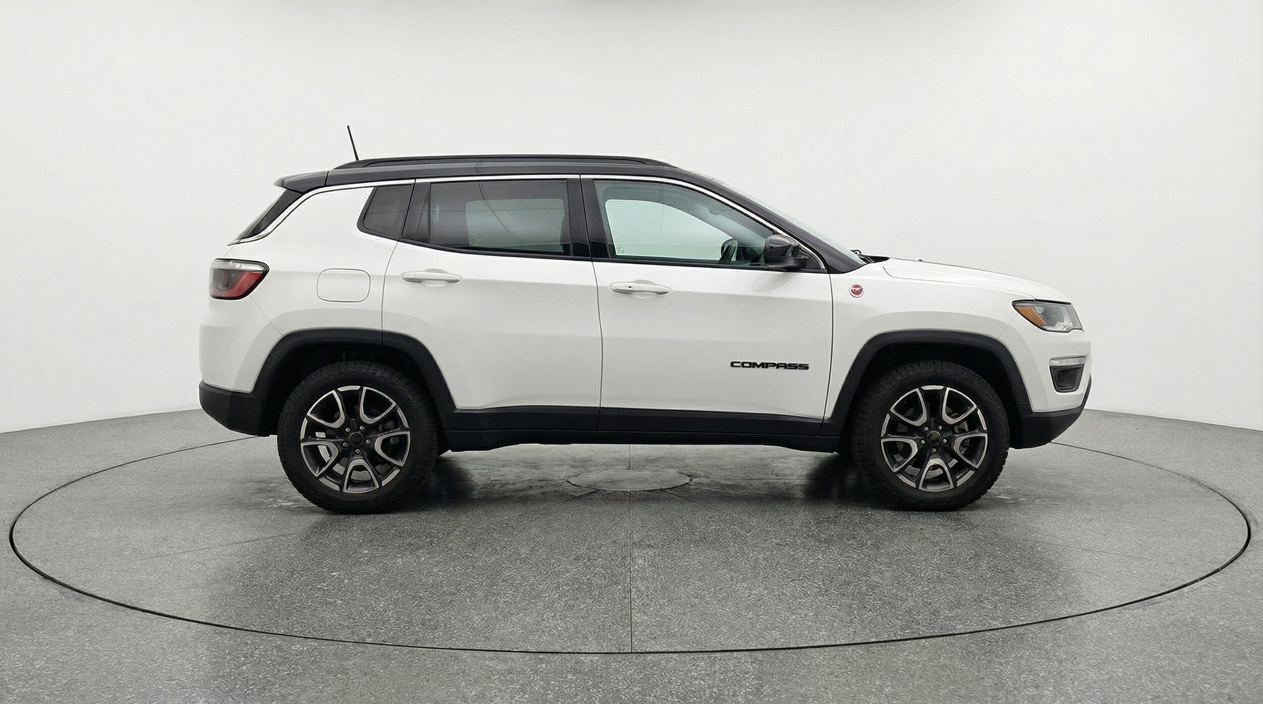 Thumbnail: 2025 Jeep Compass - 8