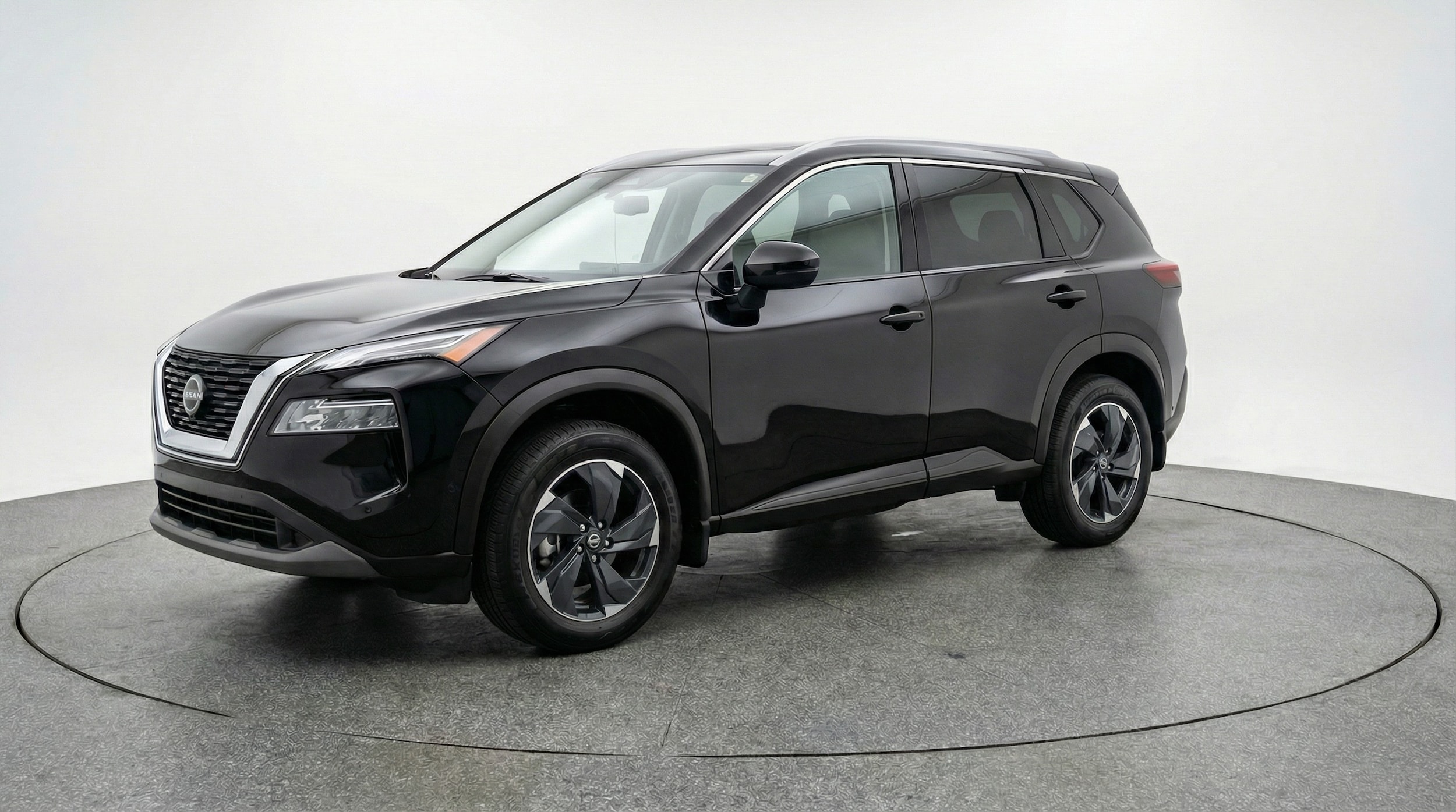 Thumbnail: 2025 Nissan Rogue - 3