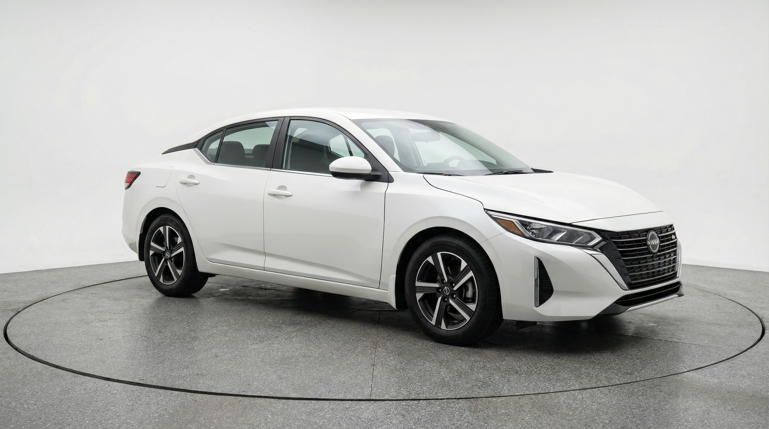 Thumbnail: 2025 Nissan Sentra - 1