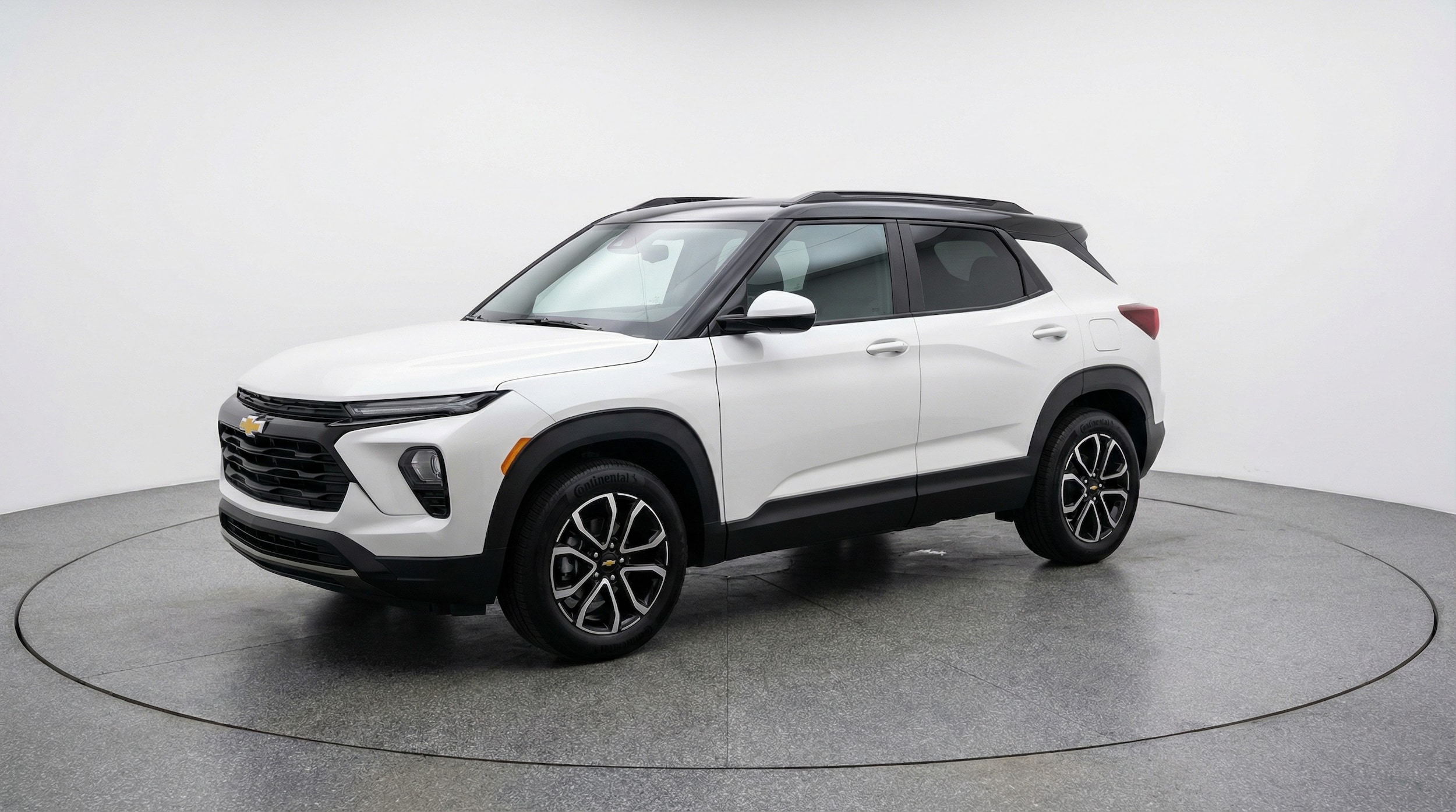 Thumbnail: 2025 Chevrolet TrailBlazer - 3