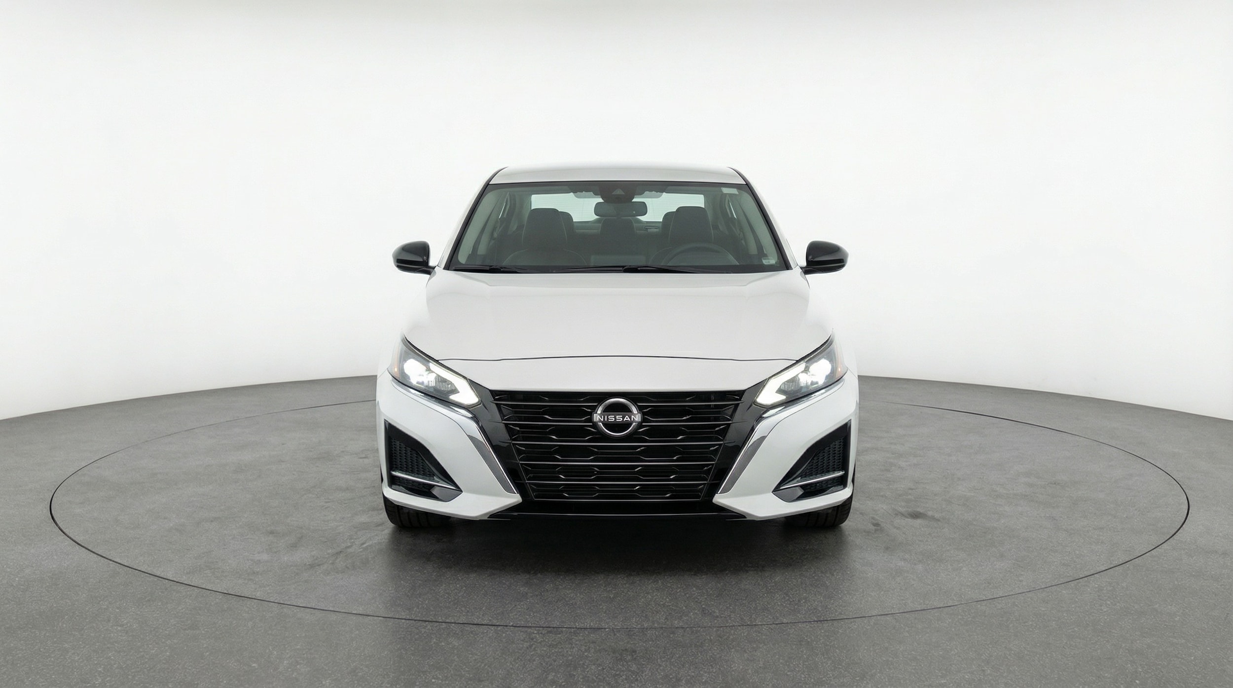 Thumbnail: 2025 Nissan Altima - 2