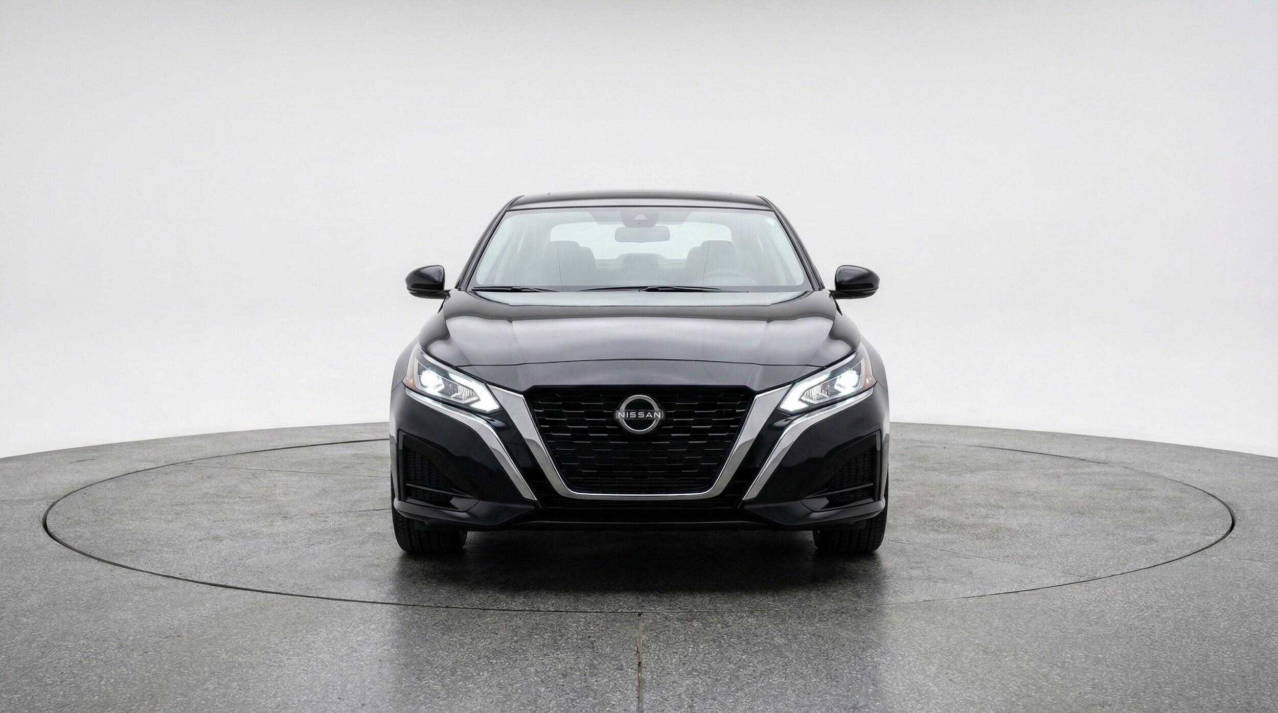 Thumbnail: 2025 Nissan Altima - 2