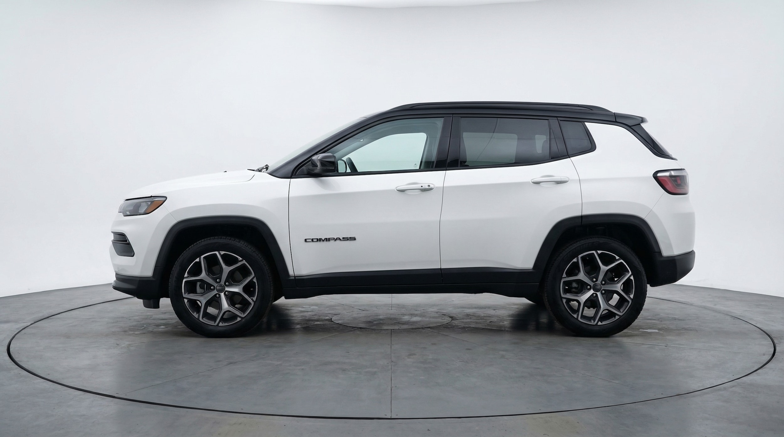Thumbnail: 2025 Jeep Compass - 4