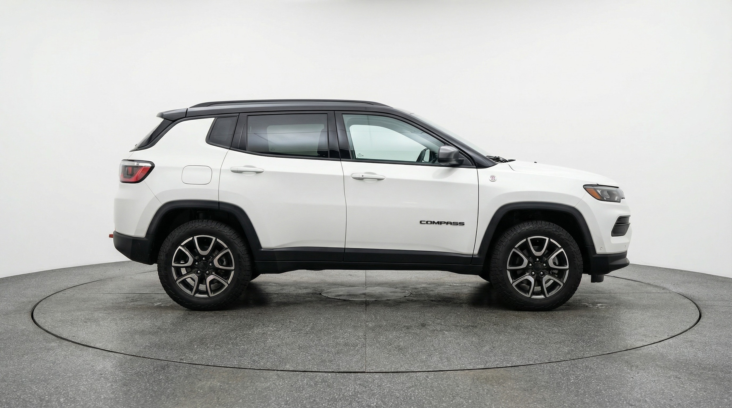 Thumbnail: 2025 Jeep Compass - 8