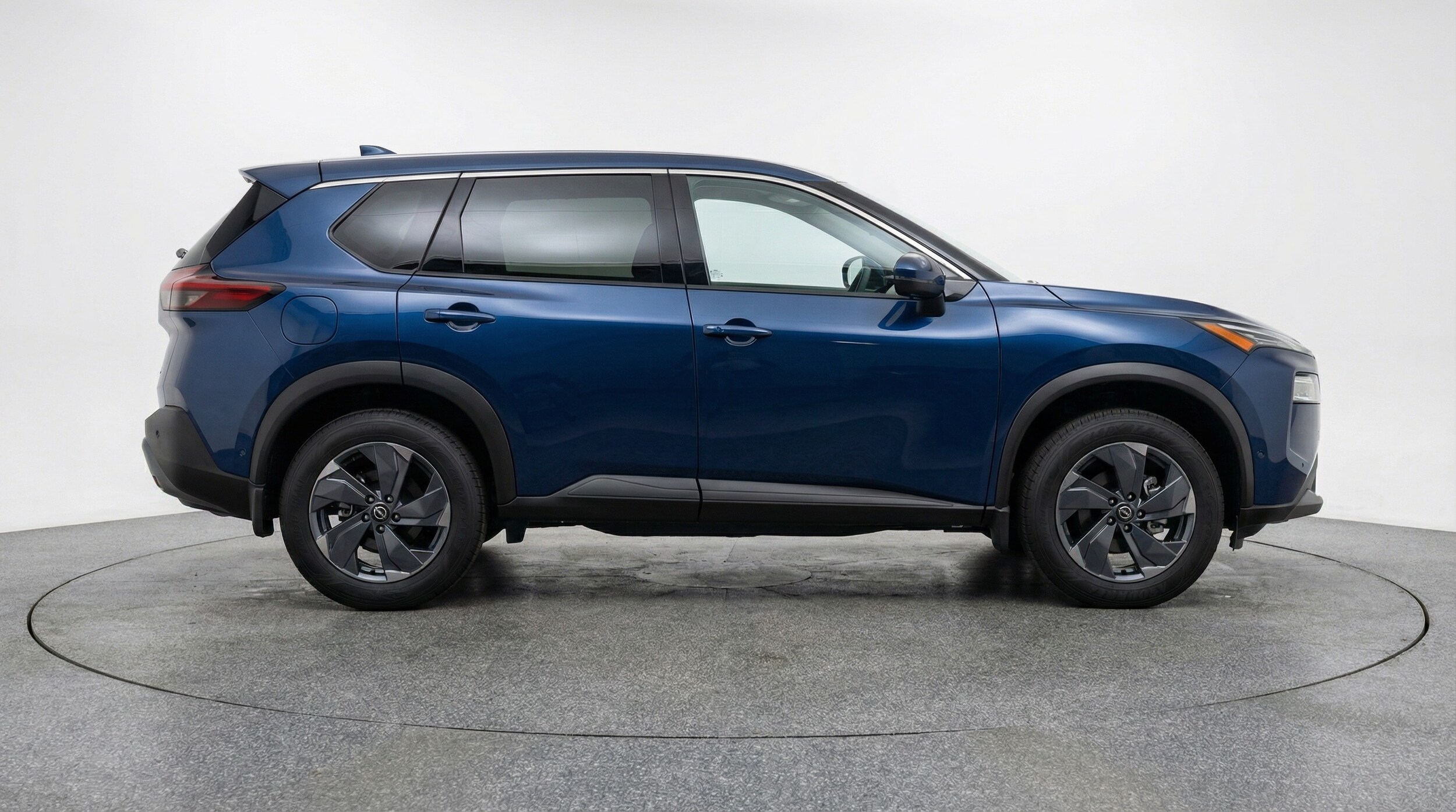 Thumbnail: 2025 Nissan Rogue - 8