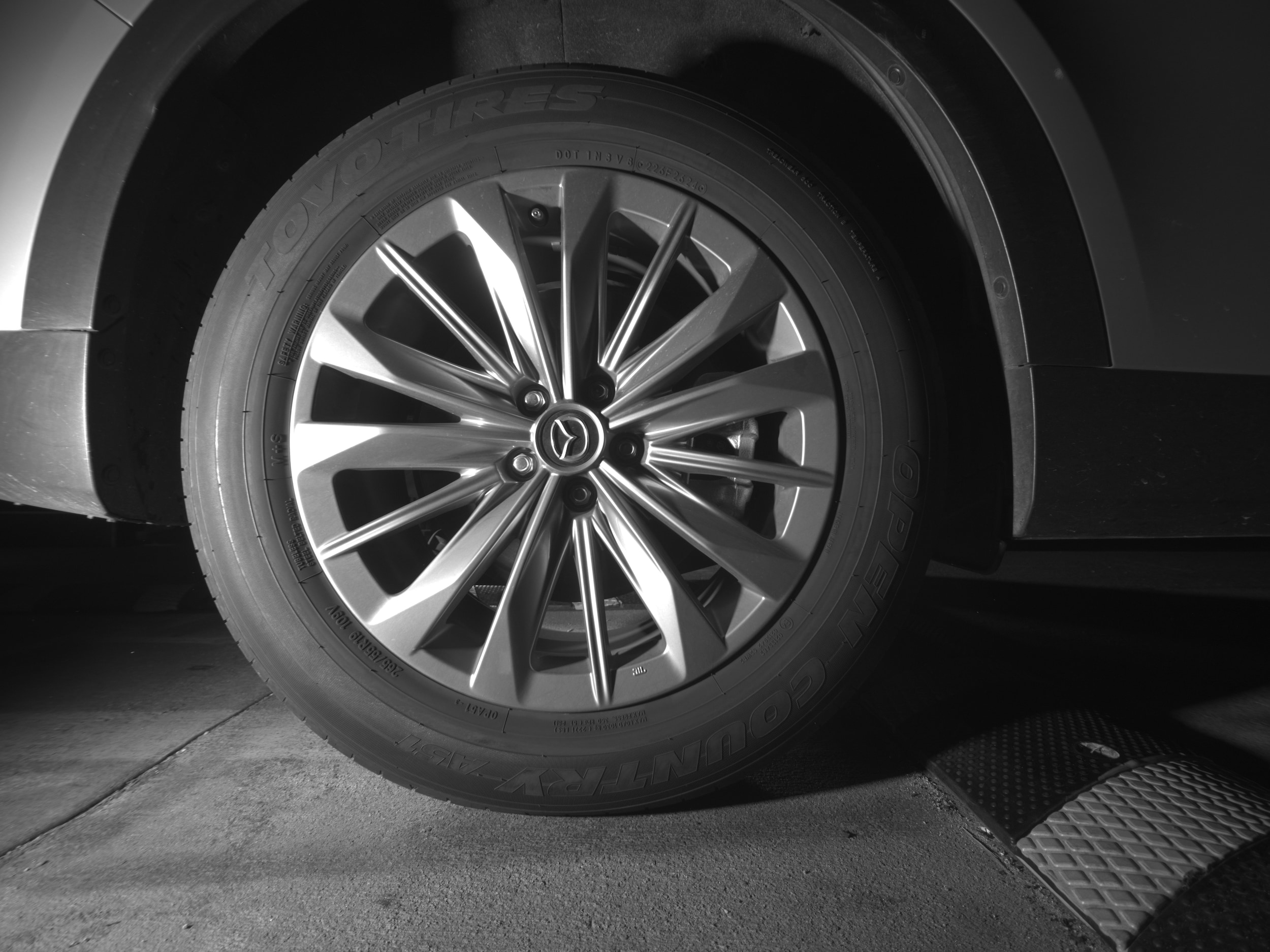 Thumbnail: 2025 Mazda CX-90 - 12