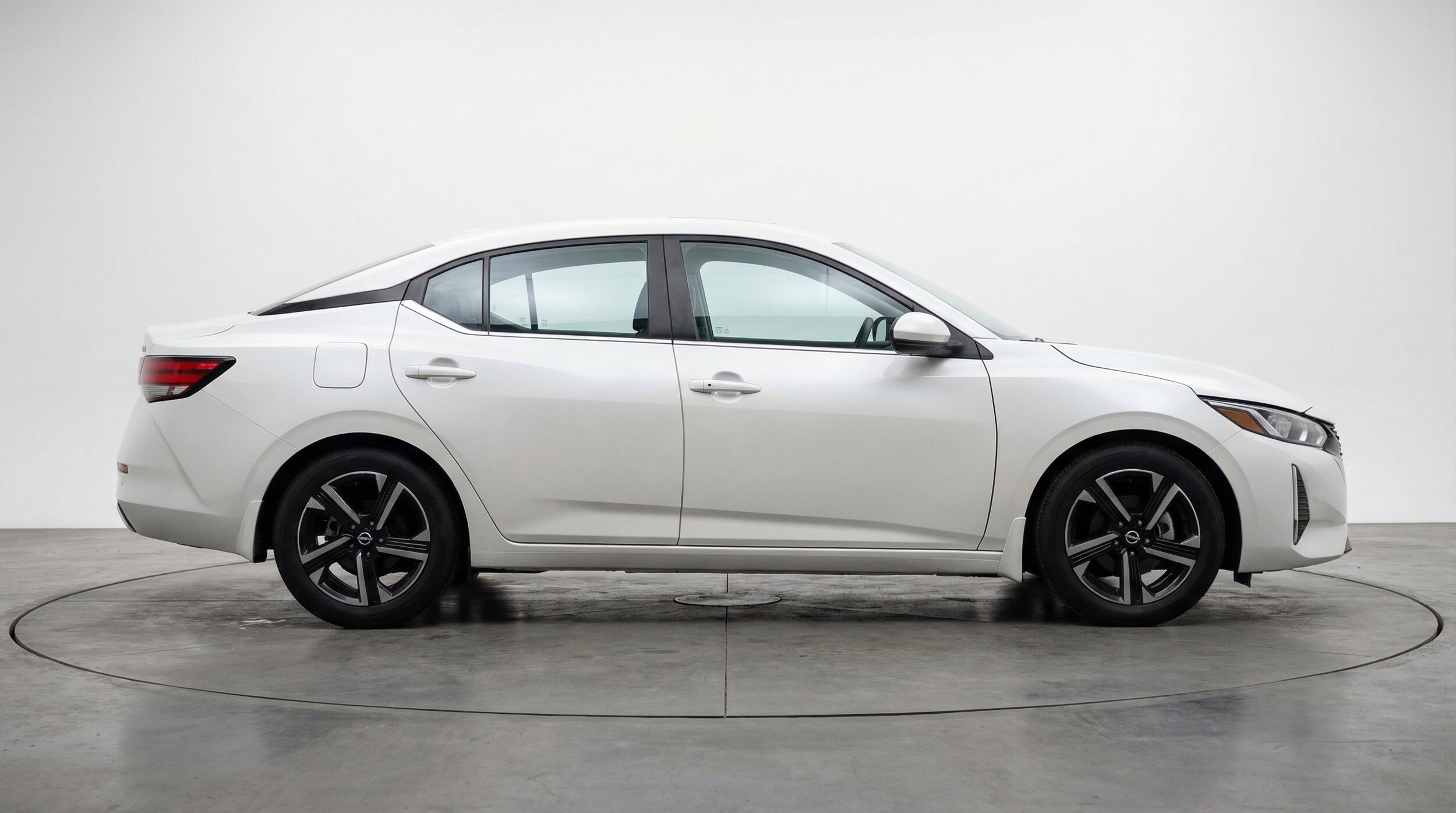 Thumbnail: 2025 Nissan Sentra - 11