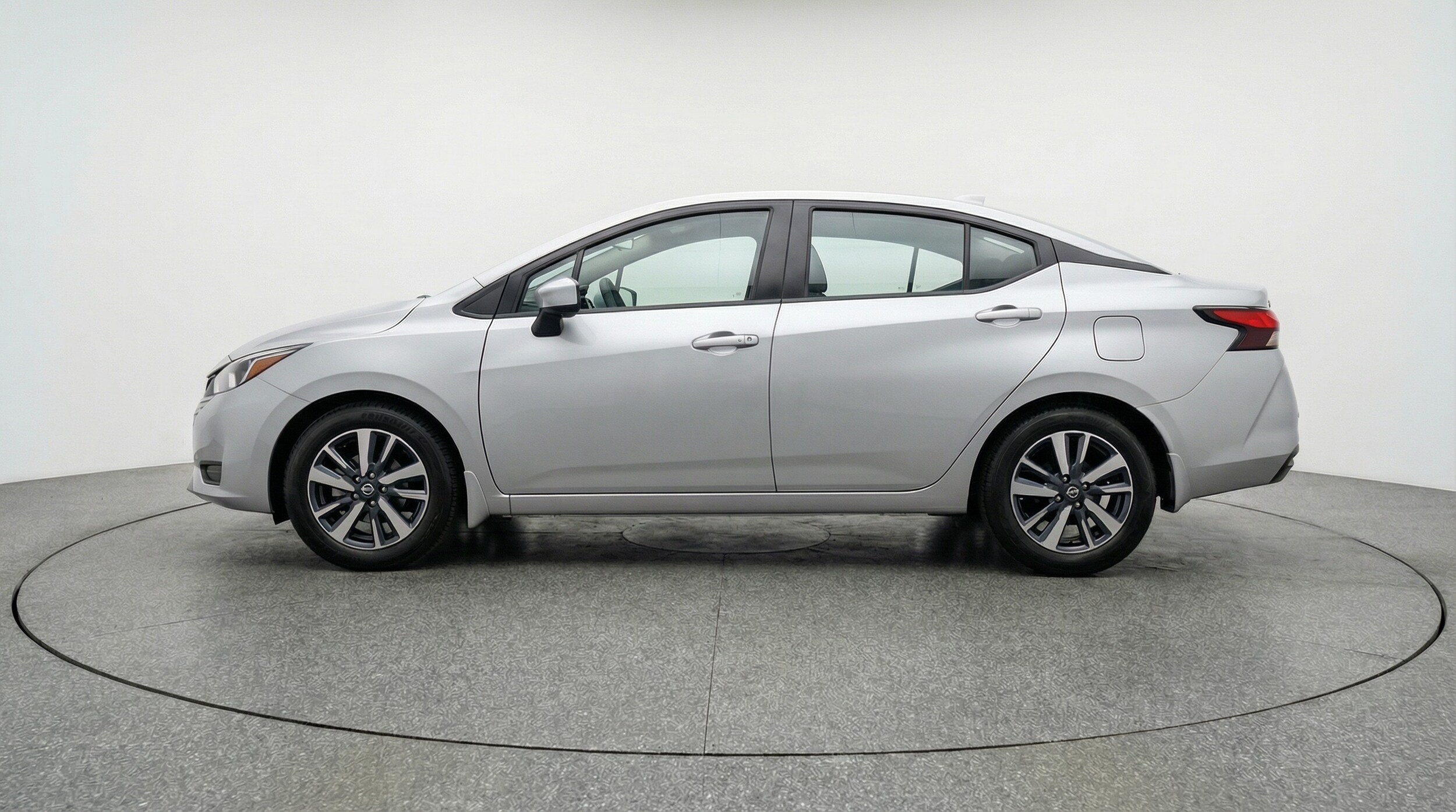 Thumbnail: 2025 Nissan Versa - 4