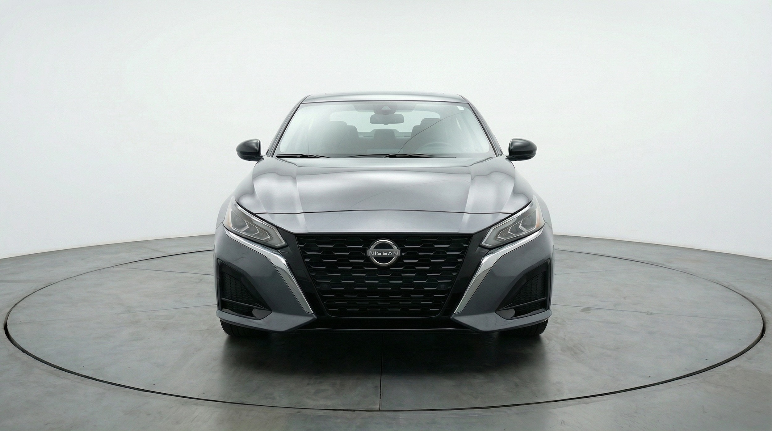 Thumbnail: 2025 Nissan Altima - 2