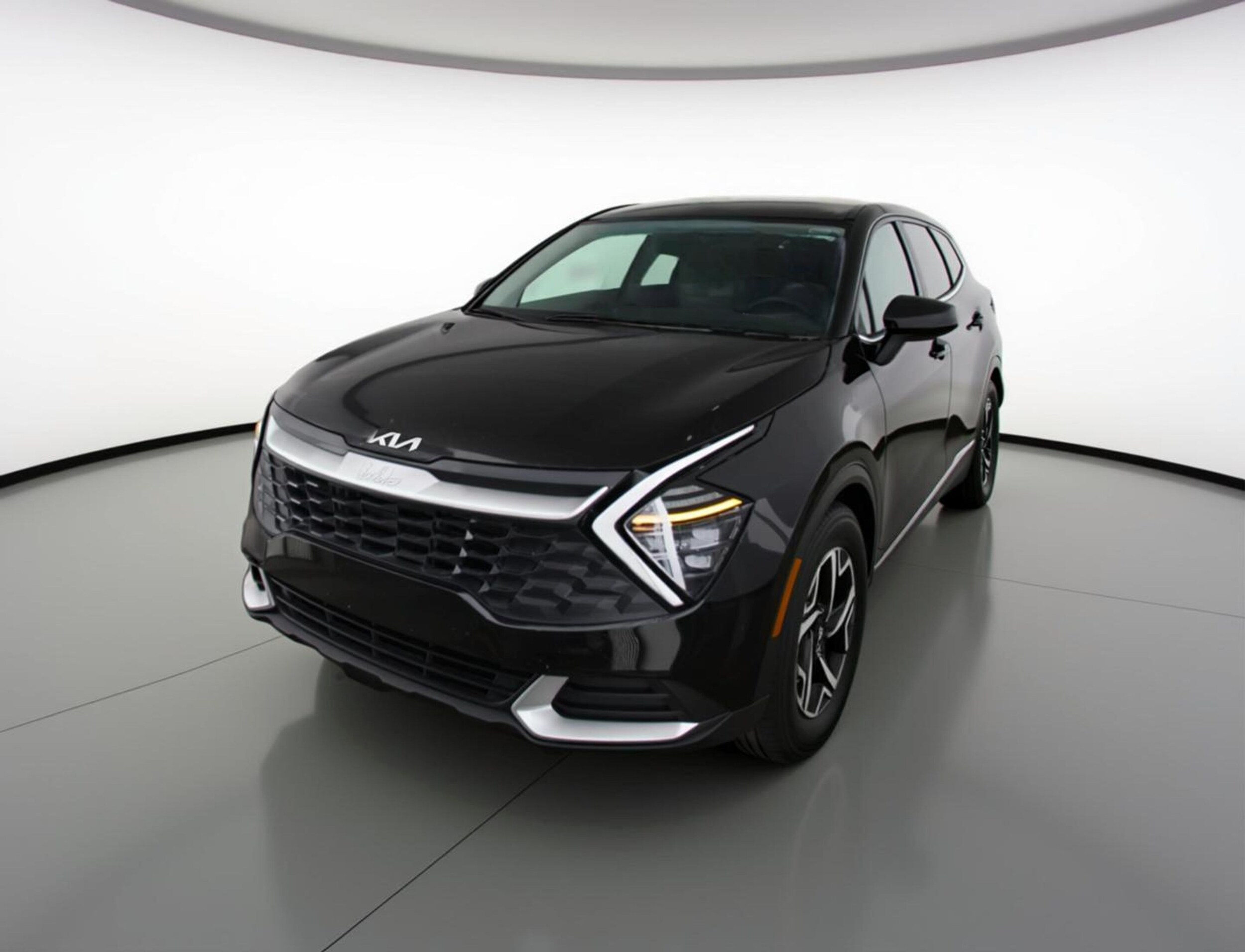 Thumbnail: 2025 Kia Sportage - 3