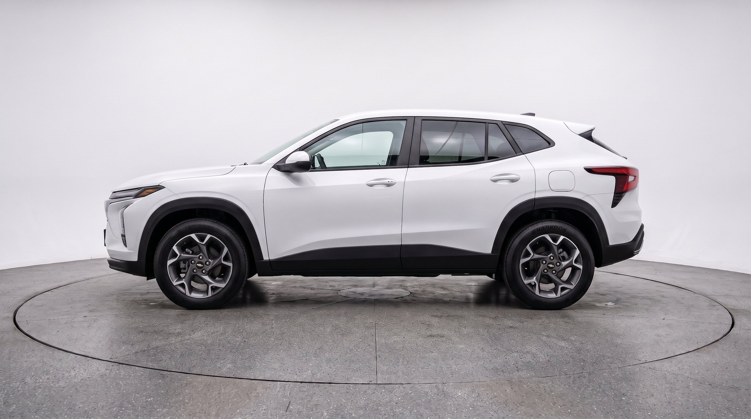 Thumbnail: 2025 Chevrolet Trax - 5