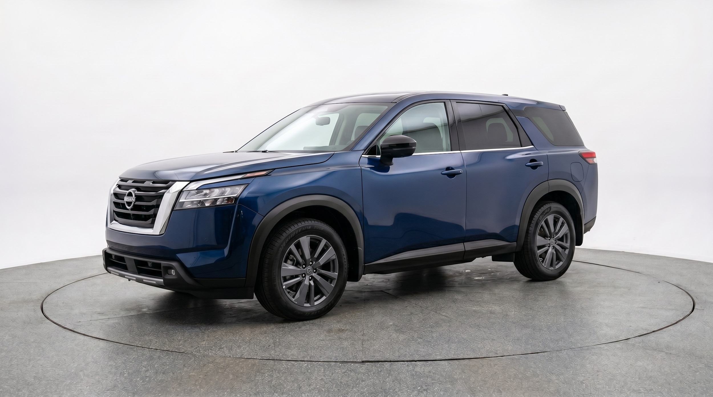 Thumbnail: 2025 Nissan Pathfinder - 3