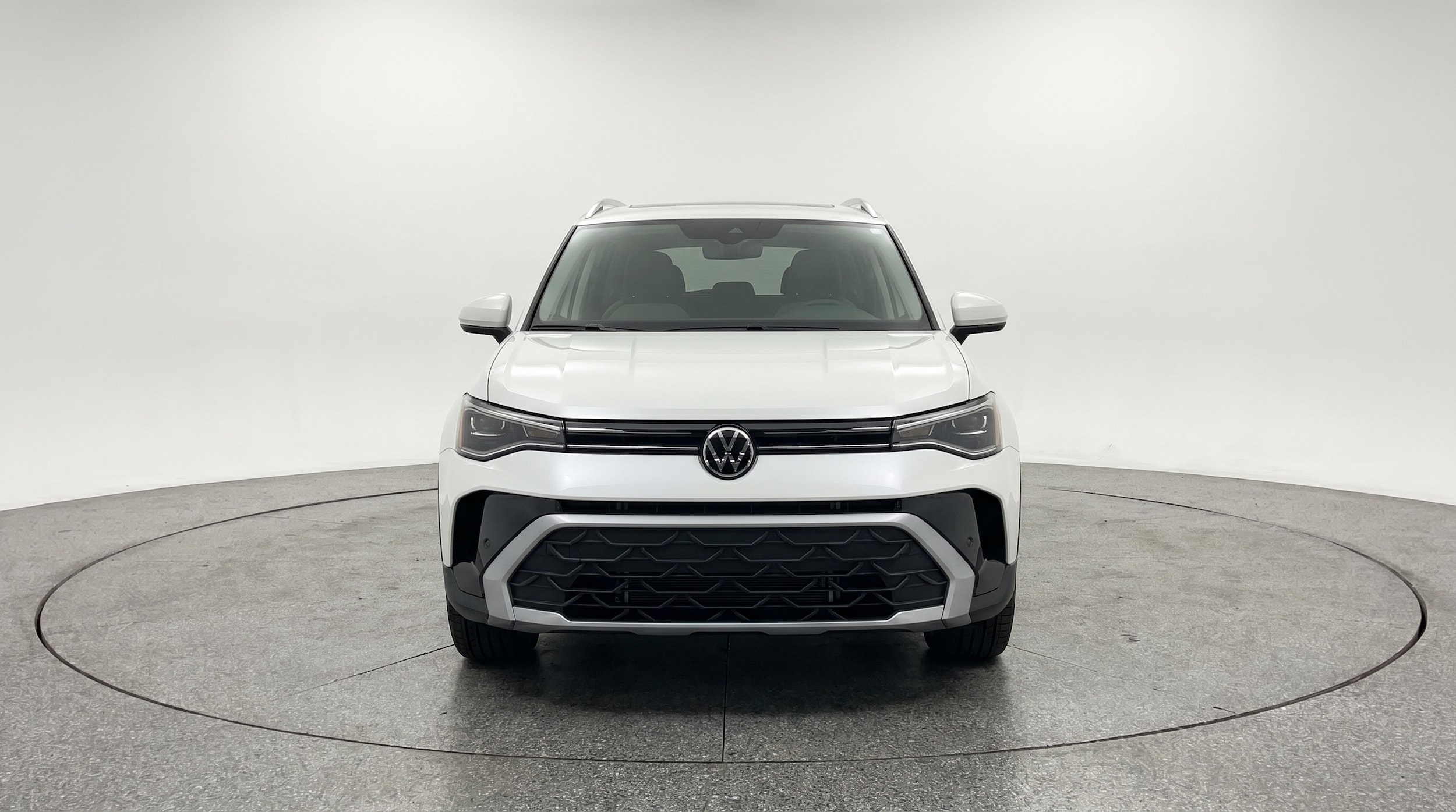 Thumbnail: 2025 Volkswagen Taos - 2