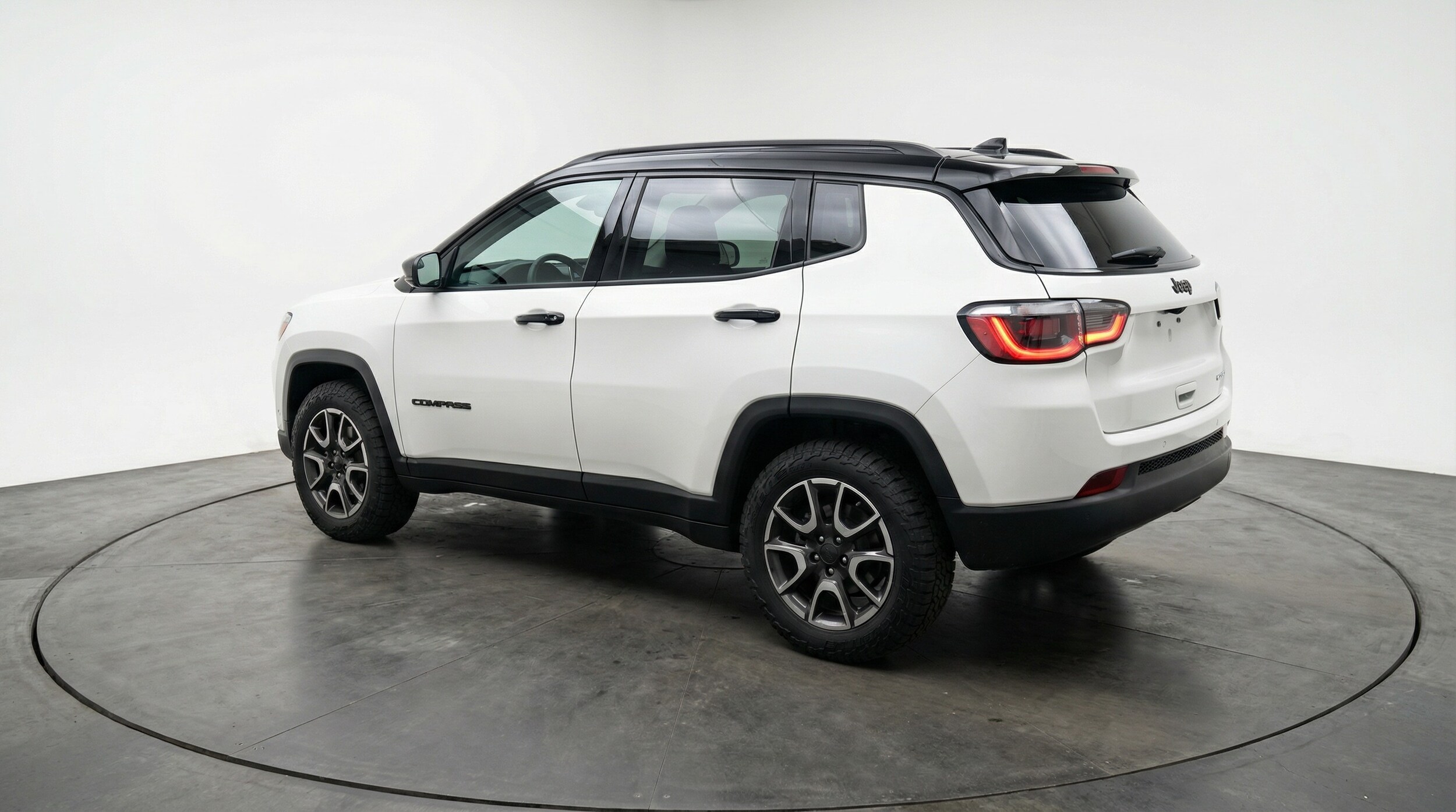 Thumbnail: 2025 Jeep Compass - 5