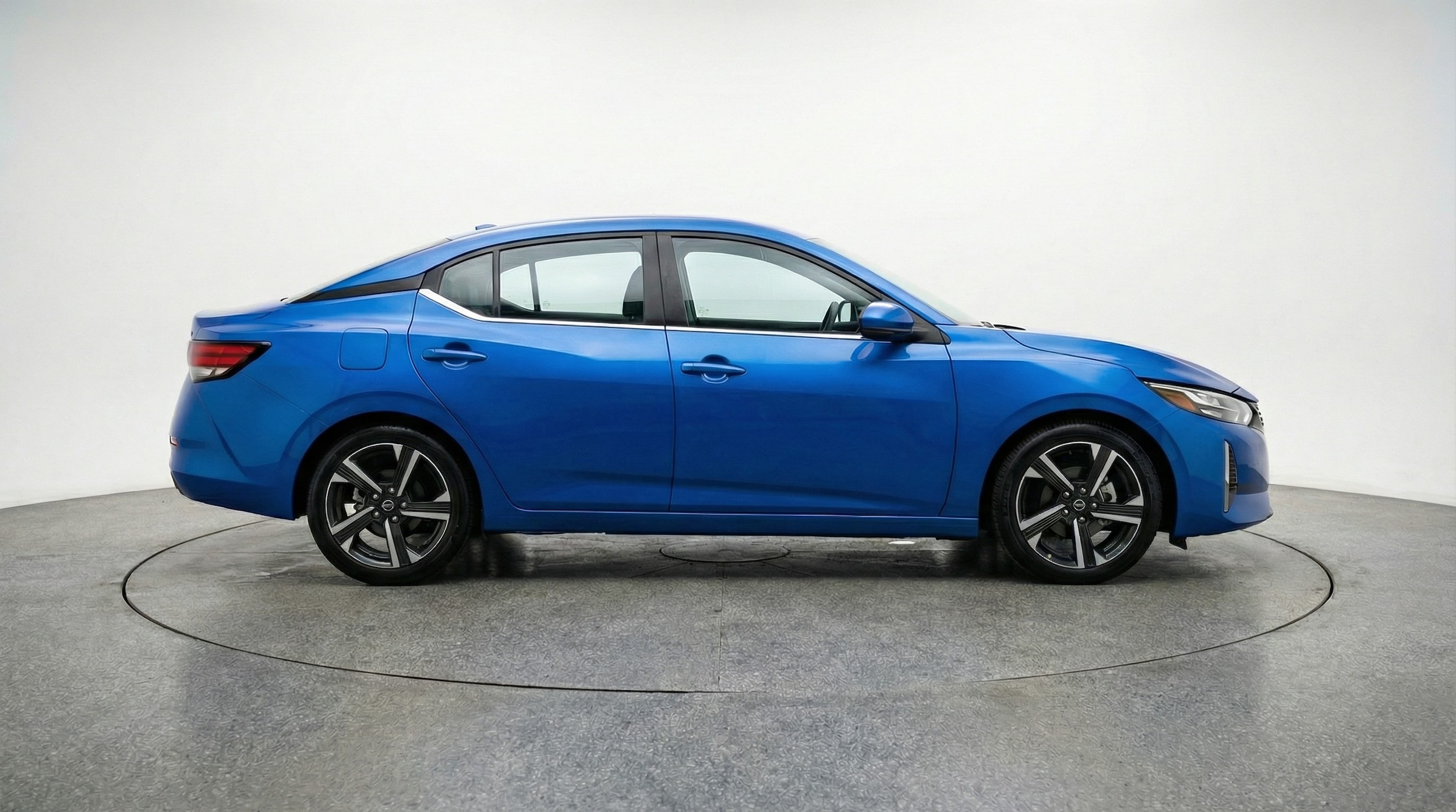 Thumbnail: 2025 Nissan Sentra - 8