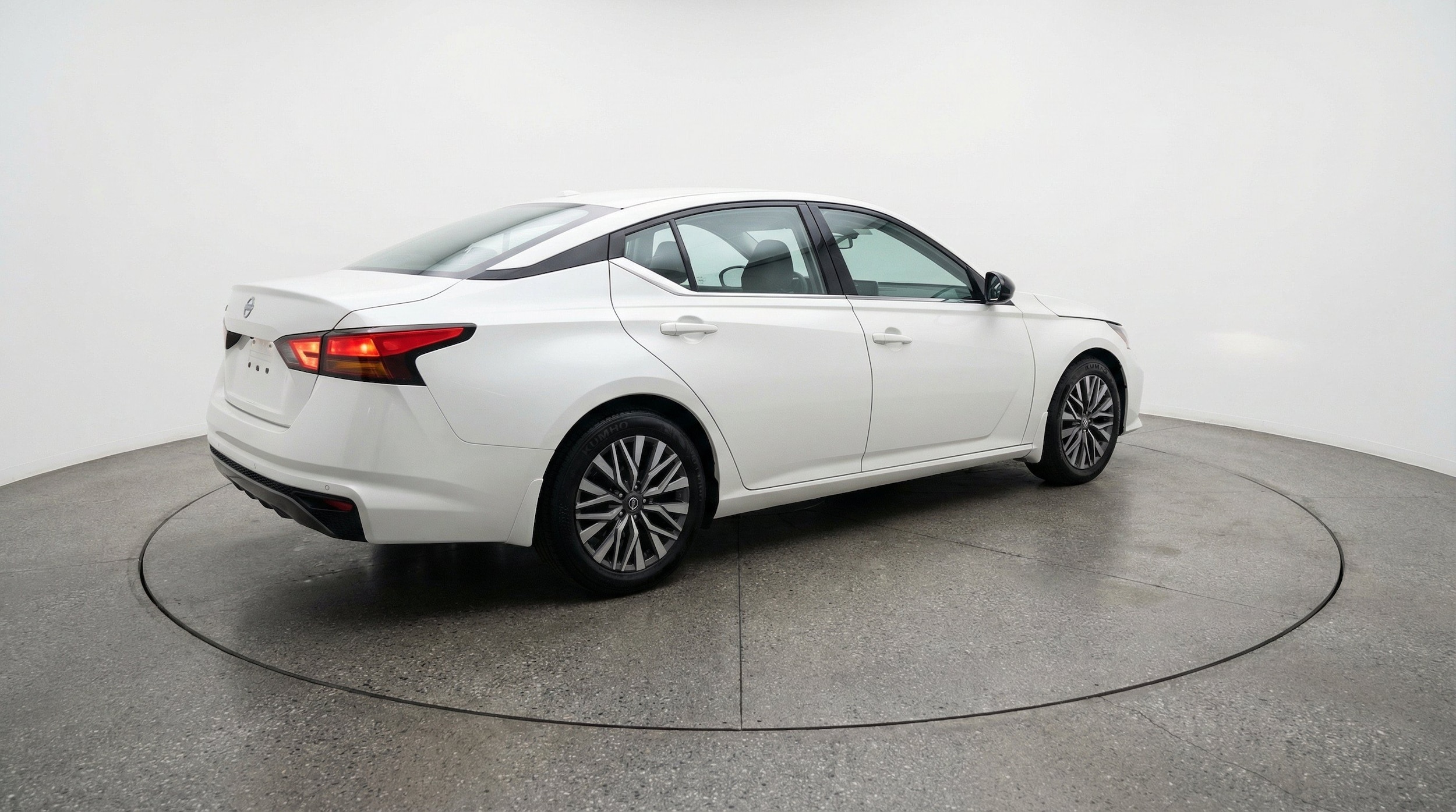 Thumbnail: 2026 Nissan Altima - 9