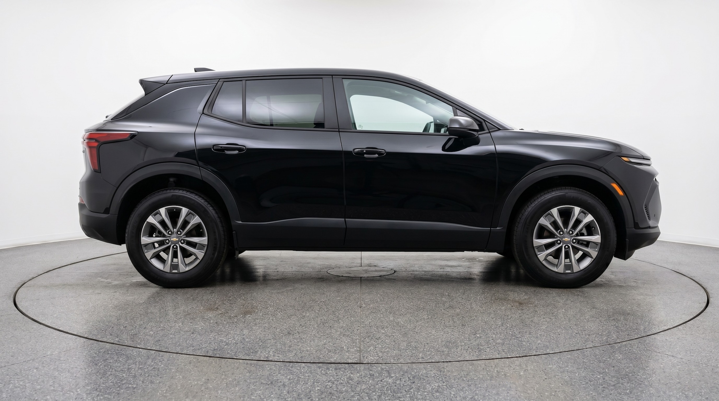 Thumbnail: 2025 Chevrolet Equinox - 8