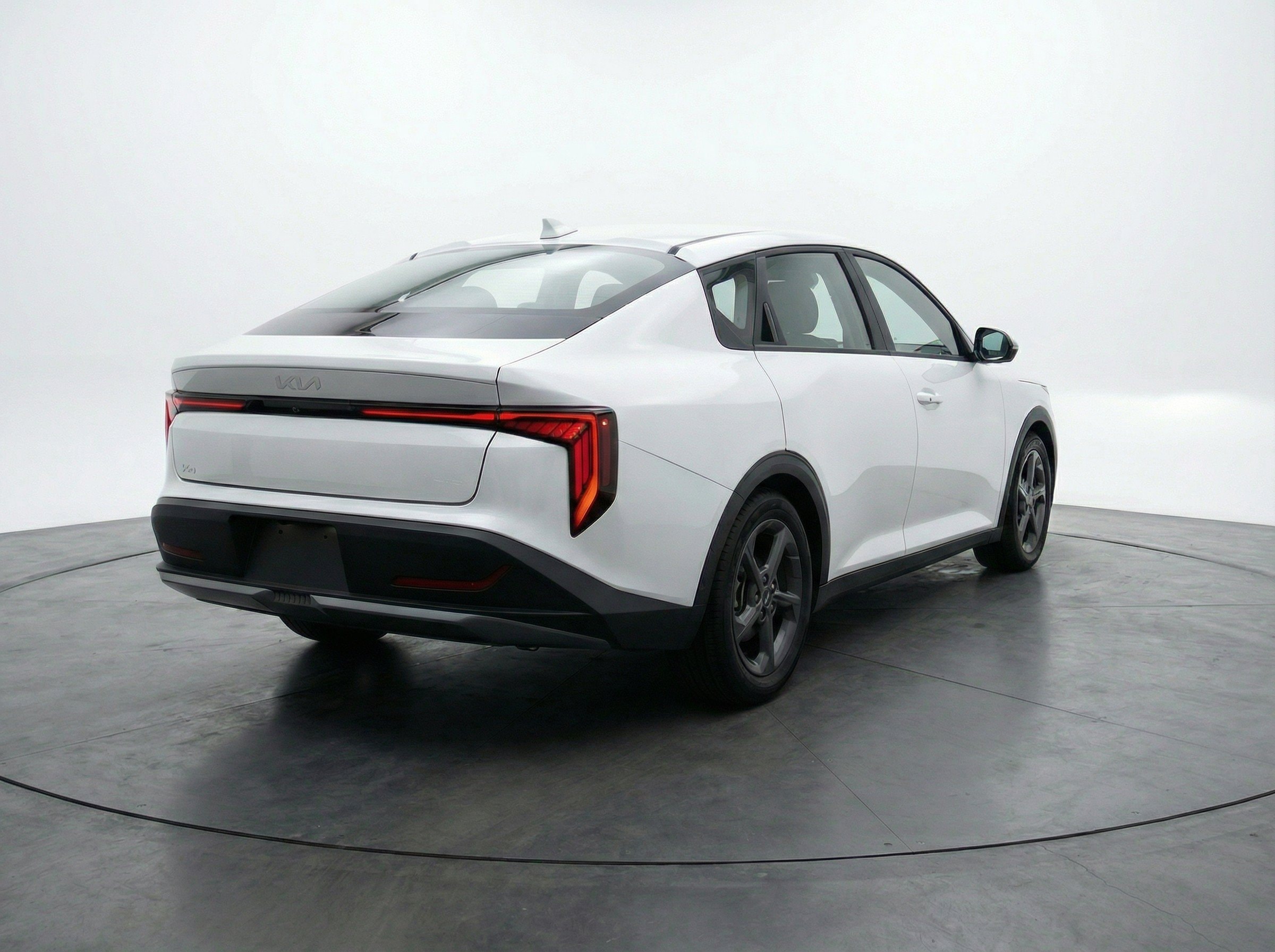 Thumbnail: 2025 Kia K4 - 9