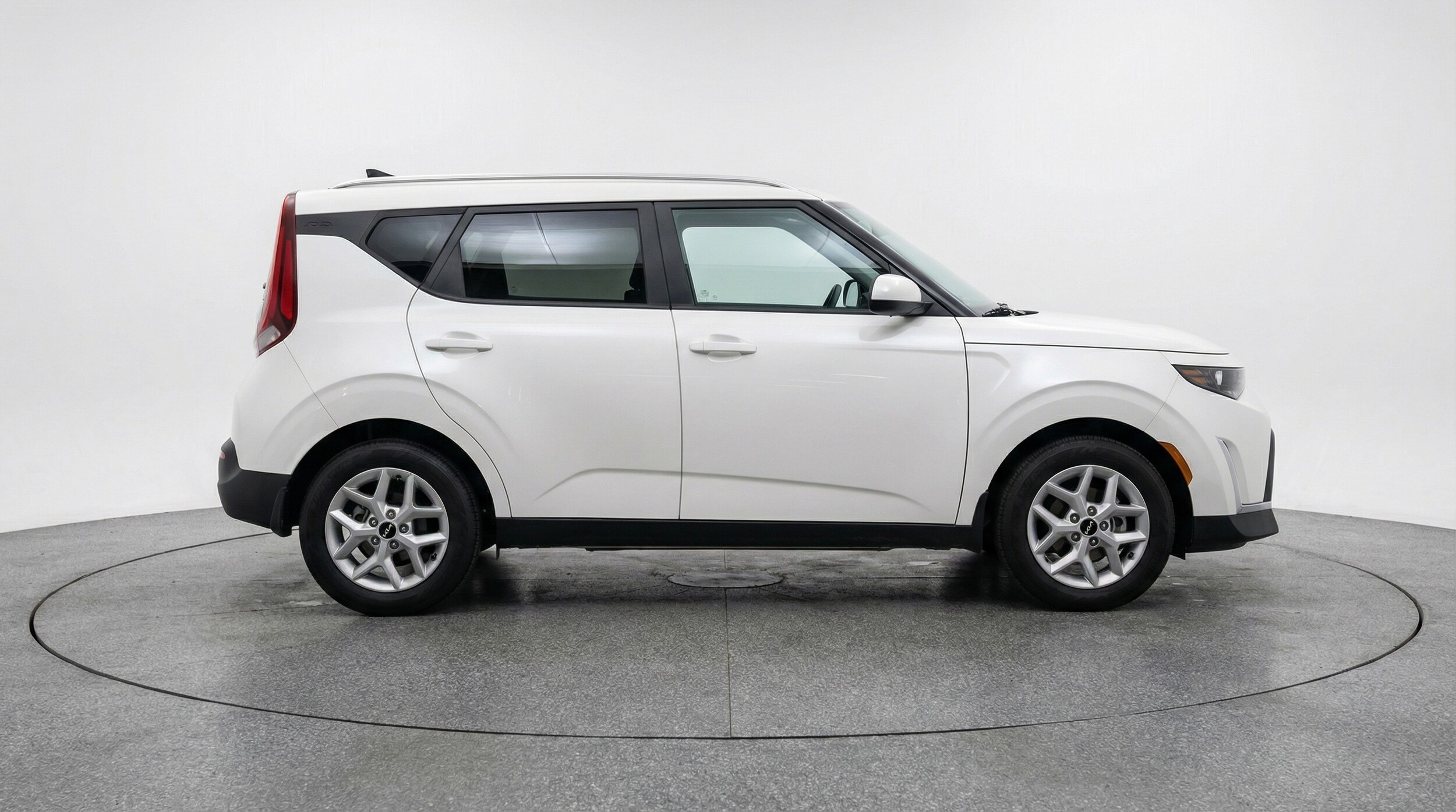 Thumbnail: 2025 Kia Soul - 8