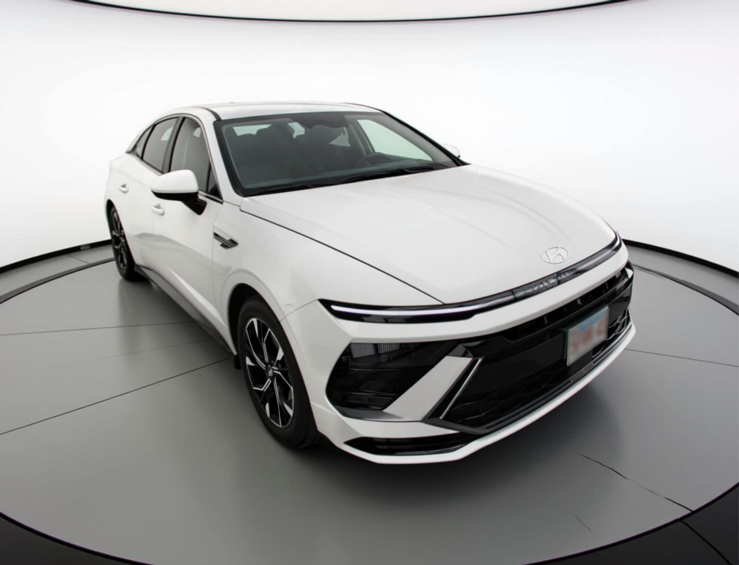 Thumbnail: 2025 Hyundai Sonata - 1