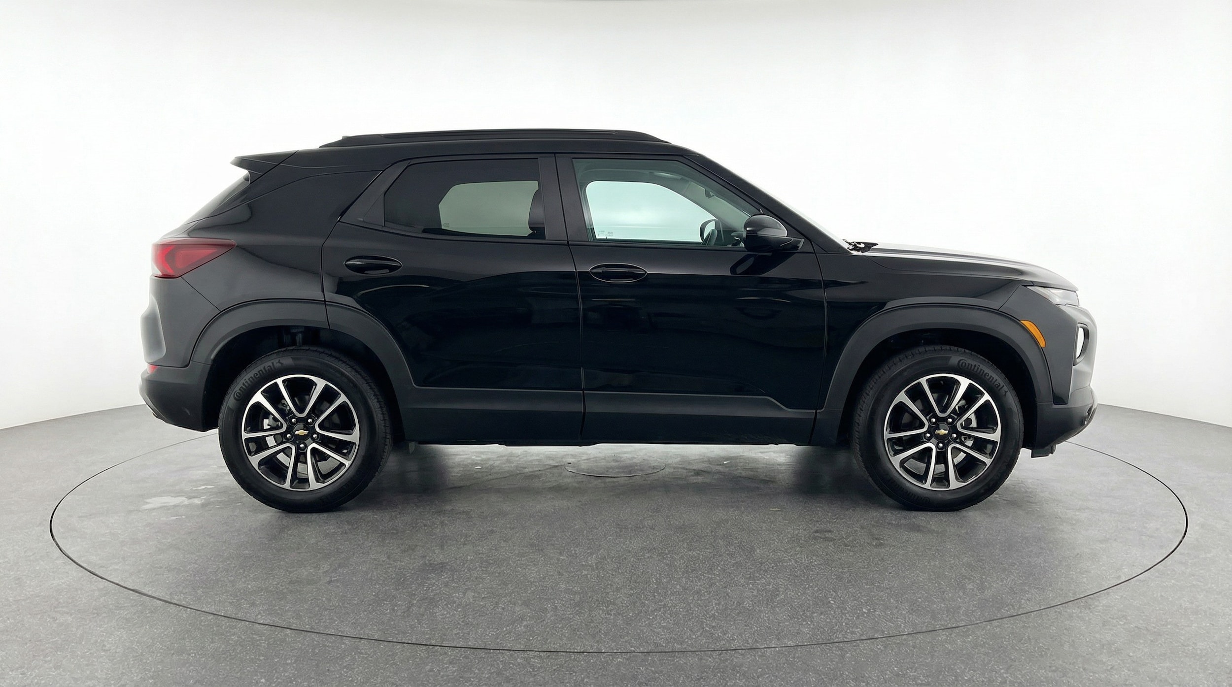 Thumbnail: 2025 Chevrolet TrailBlazer - 8