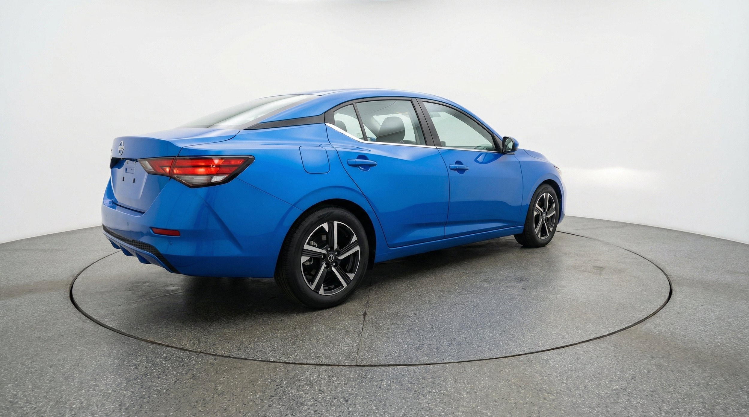 Thumbnail: 2025 Nissan Sentra - 9