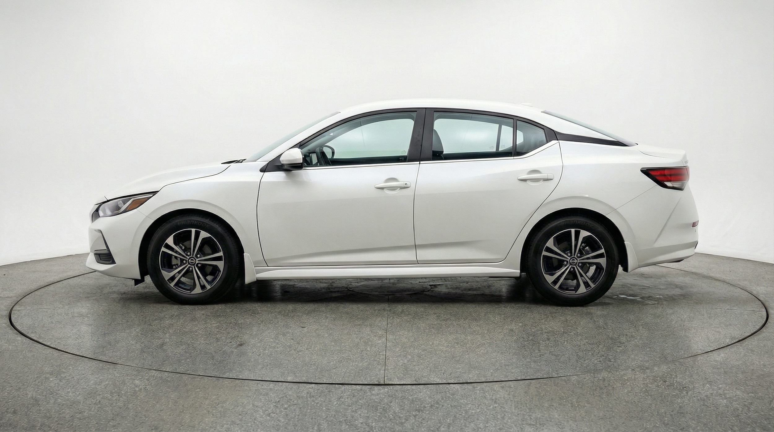 Thumbnail: 2025 Nissan Sentra - 4