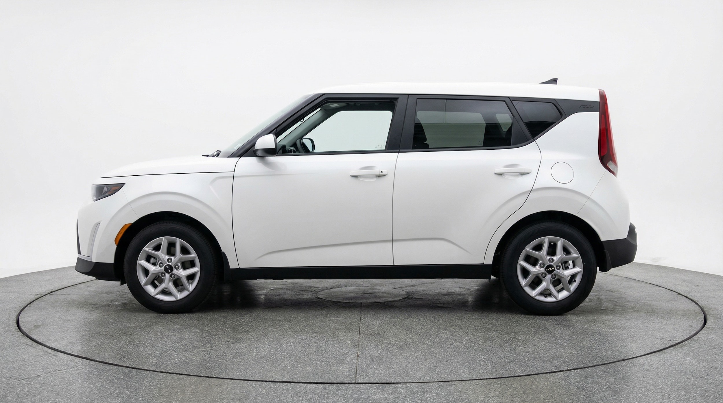 Thumbnail: 2025 Kia Soul - 4